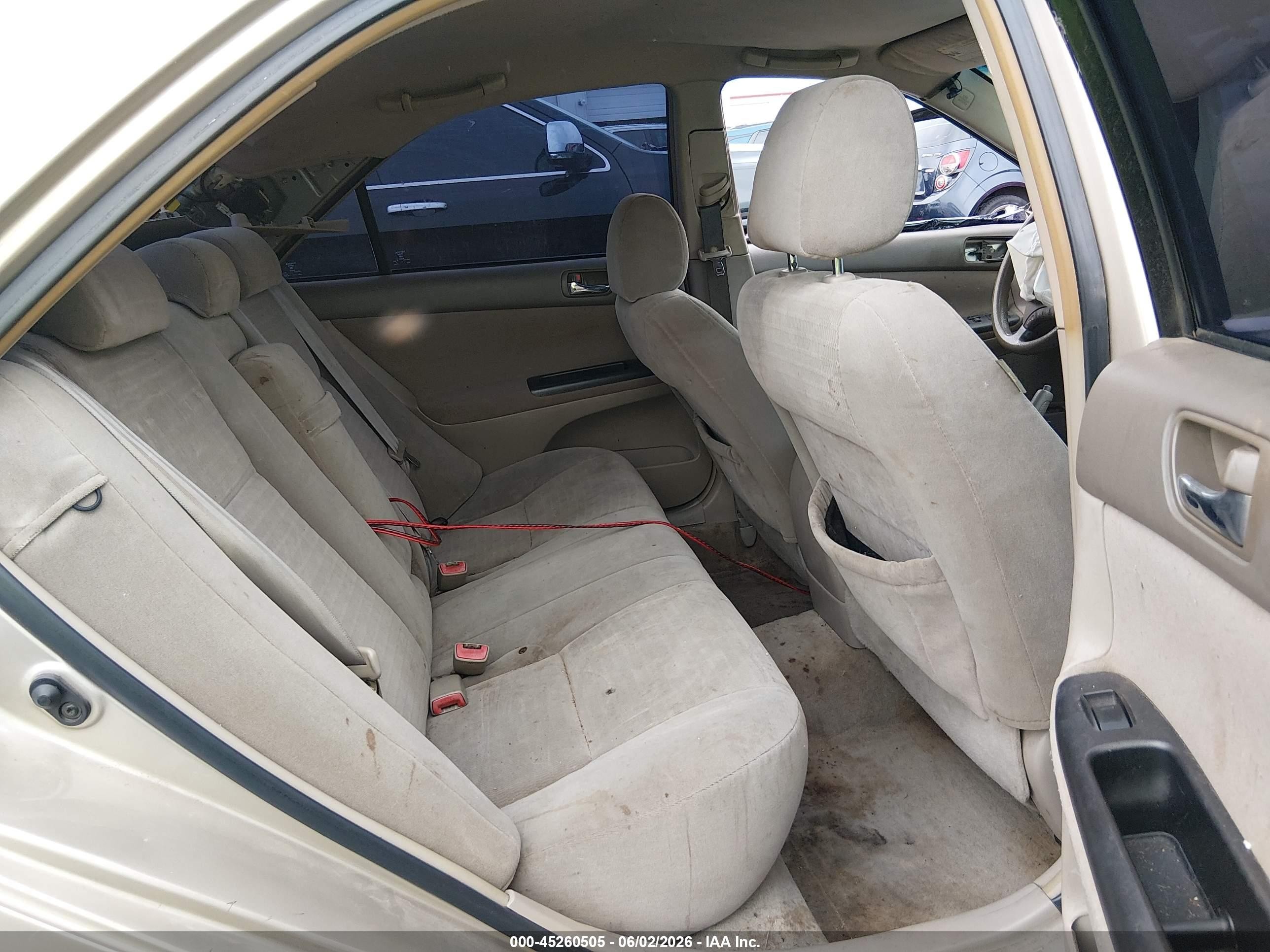 2005 Toyota Camry Le Brown vin: 4T1BE30K75U405801