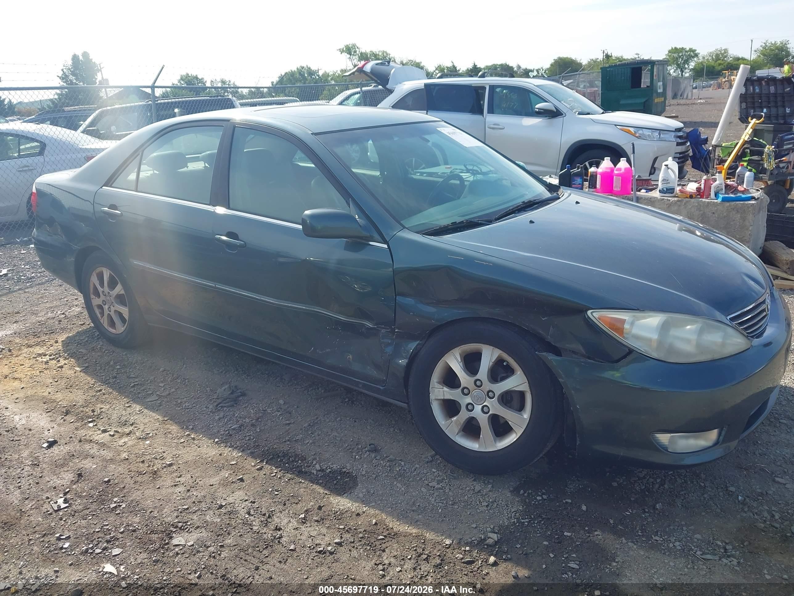 2005 Toyota Camry Xle Green vin: 4T1BE30K75U412831