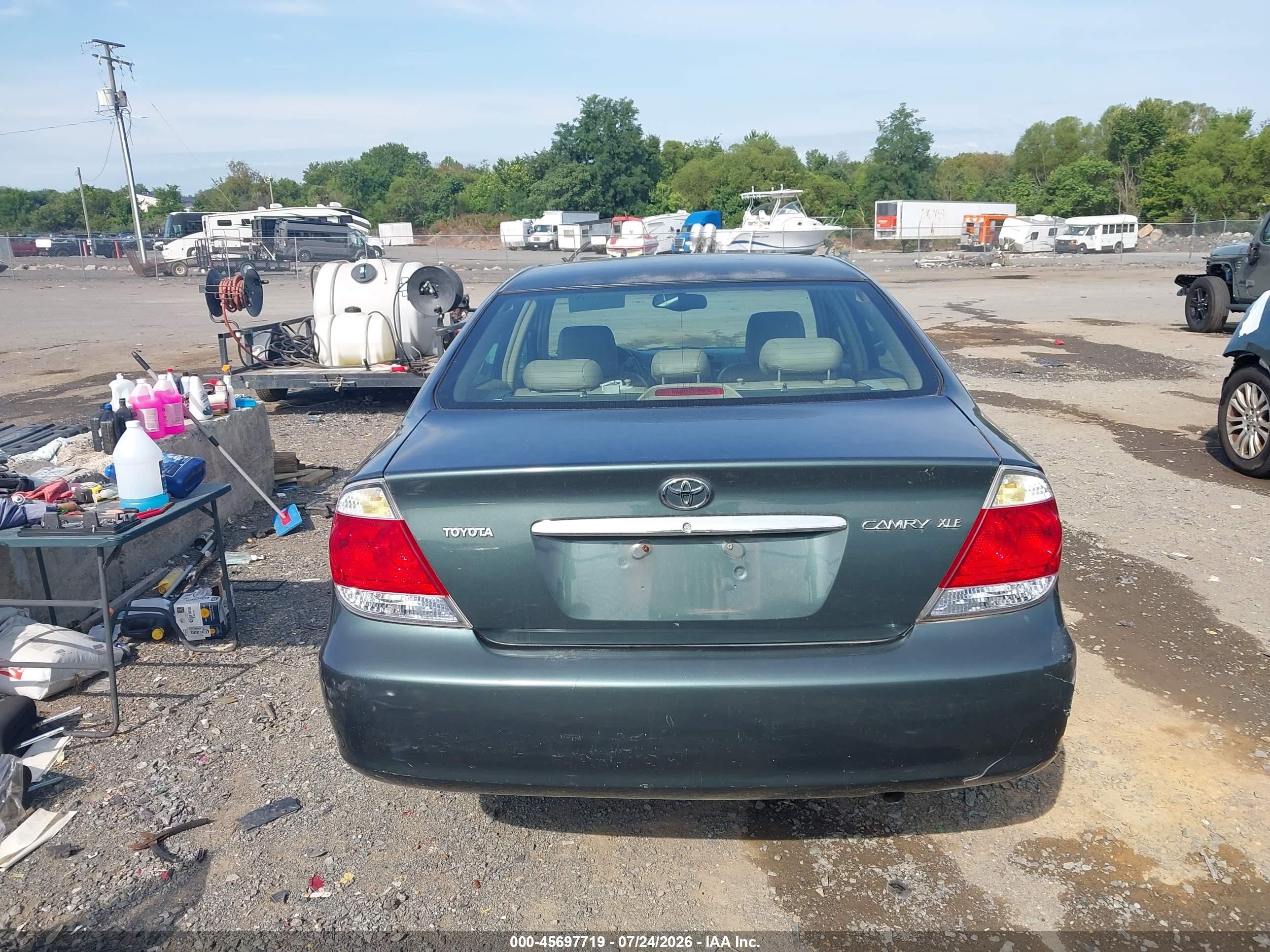 2005 Toyota Camry Xle Green vin: 4T1BE30K75U412831