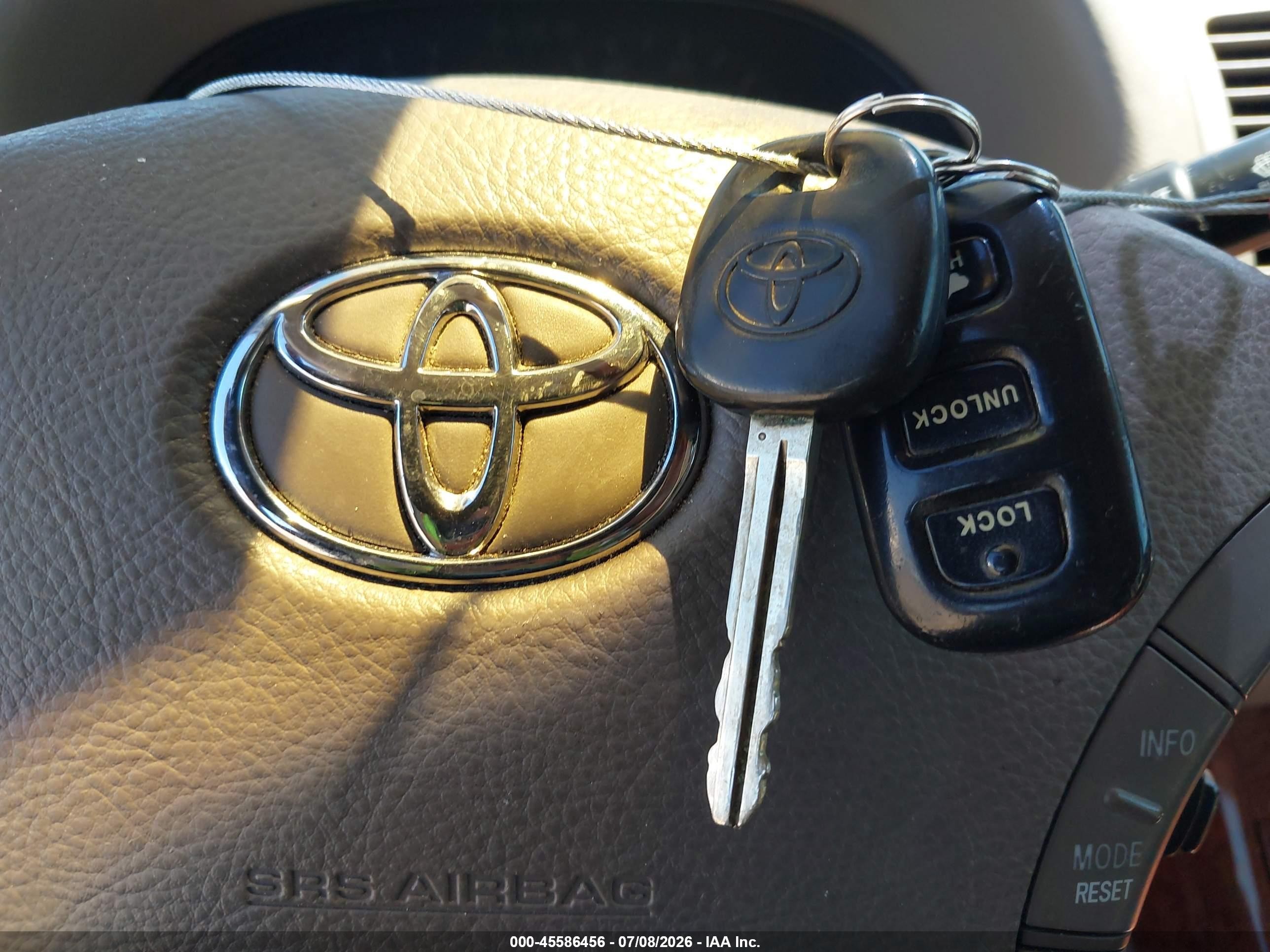 2006 Toyota Camry Xle Белый vin: 4T1BE30K76U712936