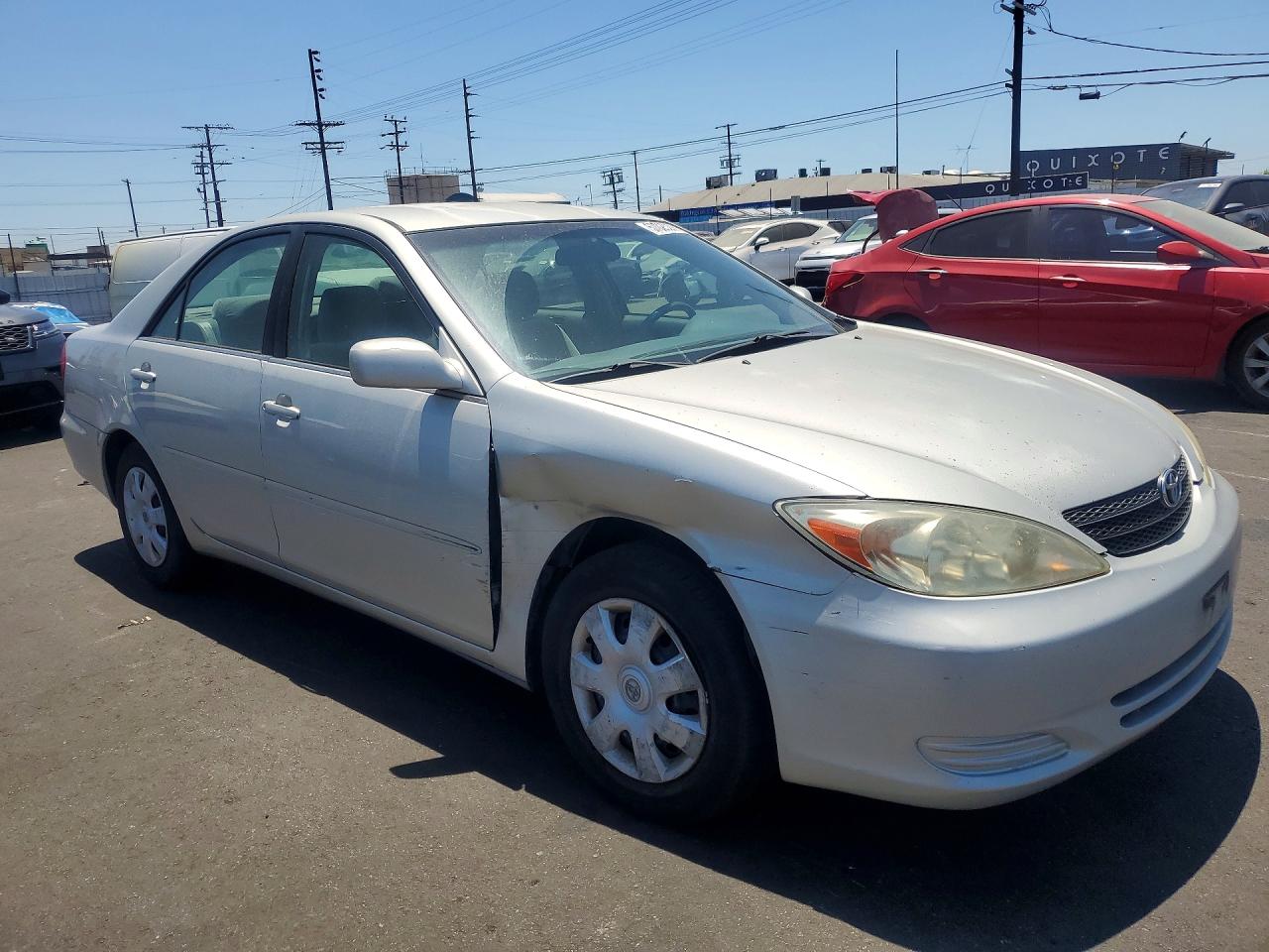 2002 Toyota Camry Le Silver vin: 4T1BE30K82U006147