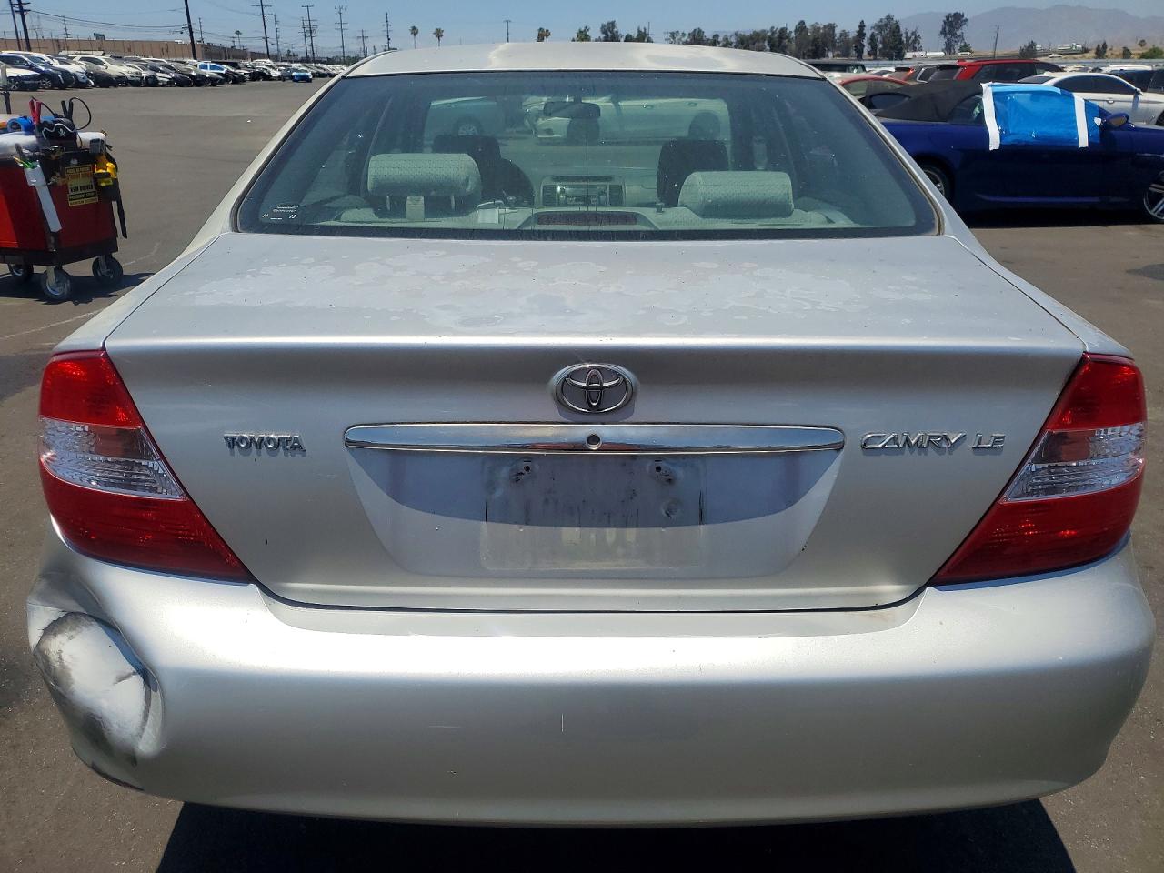2002 Toyota Camry Le Silver vin: 4T1BE30K82U006147