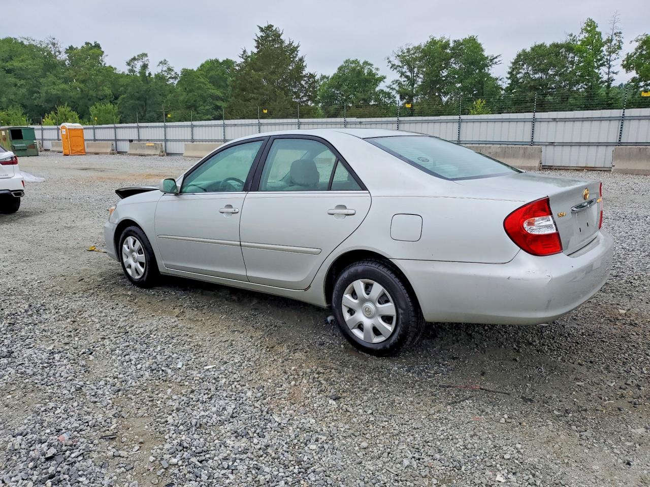 2002 Toyota Camry Le Желто-коричневый vin: 4T1BE30K82U063349
