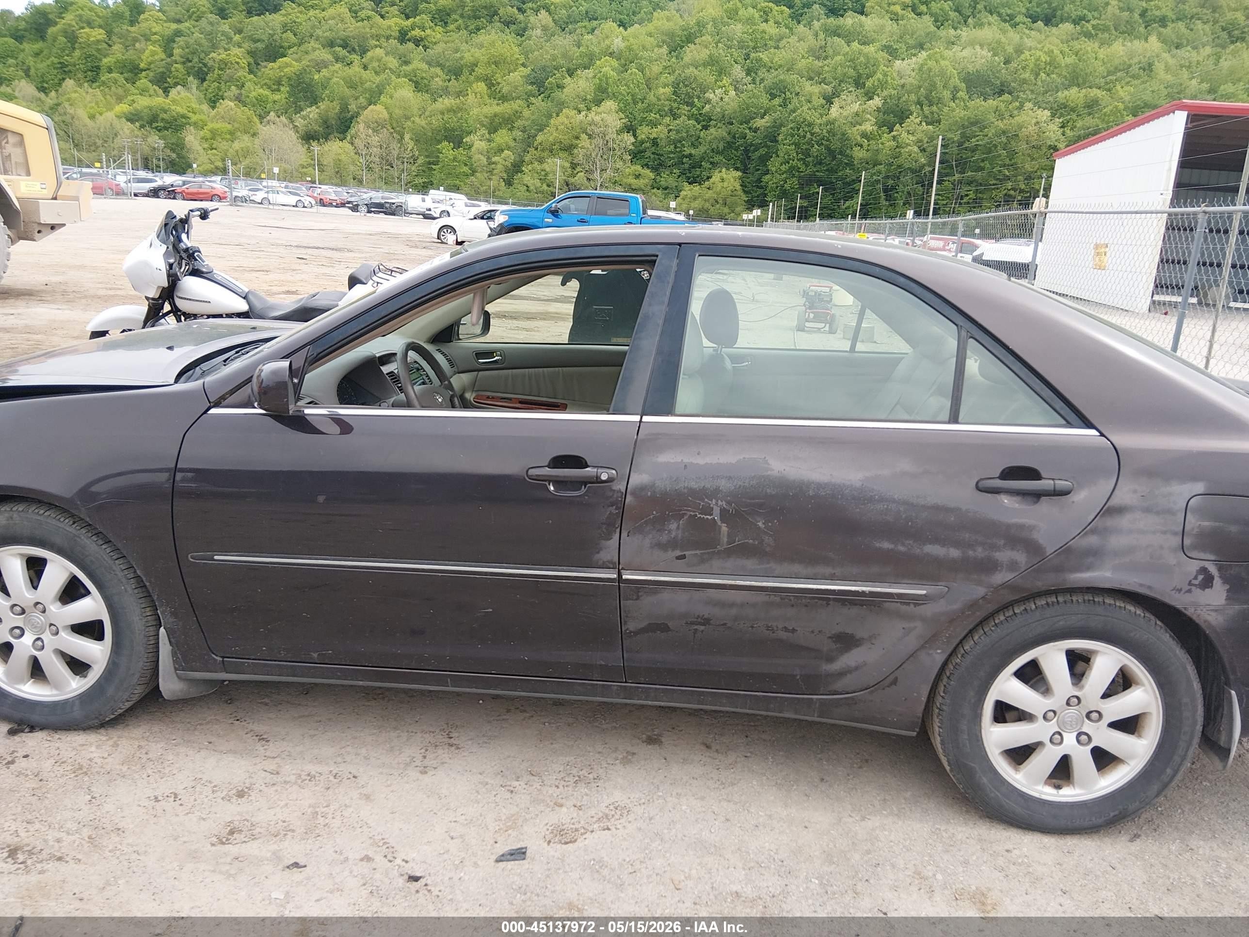 2002 Toyota Camry Xle Purple vin: 4T1BE30K82U618445