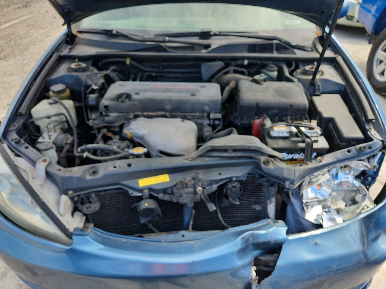 2002 Toyota Camry Le Blue vin: 4T1BE30K82U636542