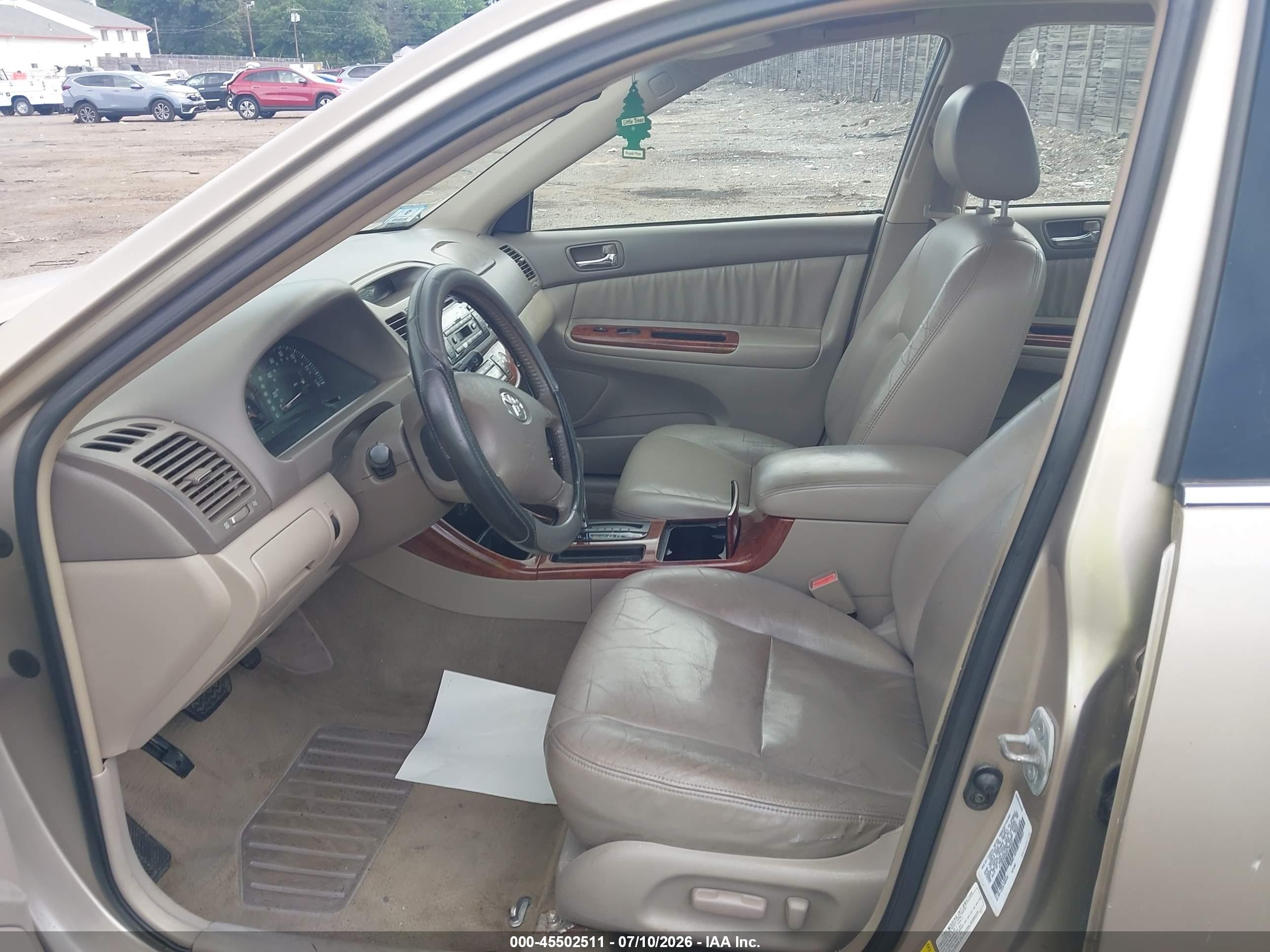 2003 Toyota Camry Xle Желто-коричневый vin: 4T1BE30K83U764247