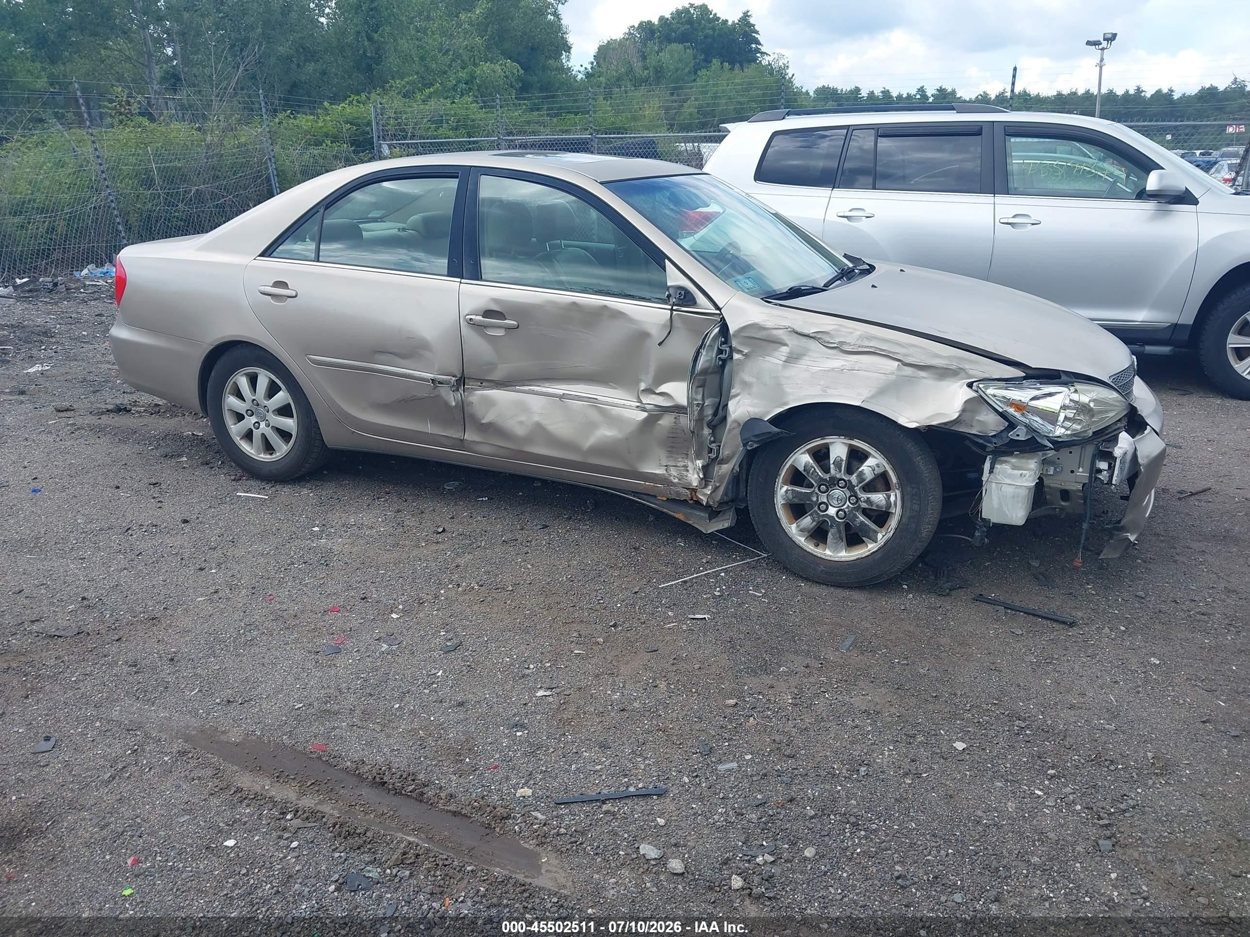 2003 Toyota Camry Xle Желто-коричневый vin: 4T1BE30K83U764247