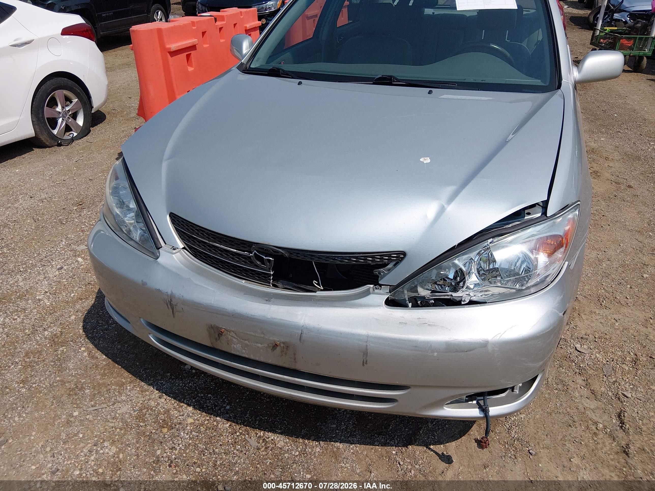 2003 Toyota Camry Xle Silver vin: 4T1BE30K83U775006