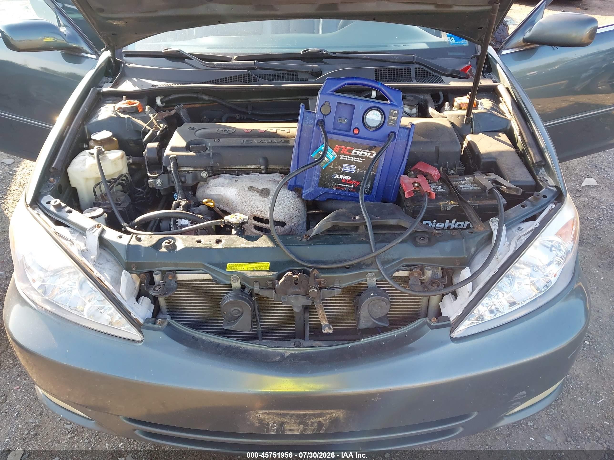 2004 Toyota Camry Xle Зеленый vin: 4T1BE30K84U267720