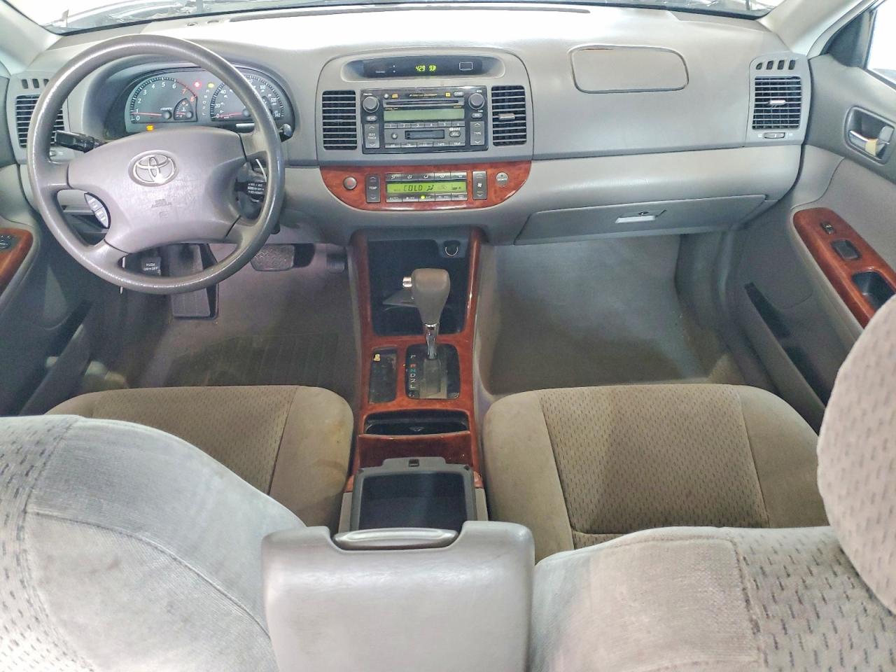 2004 Toyota Camry Xle Белый vin: 4T1BE30K84U330346