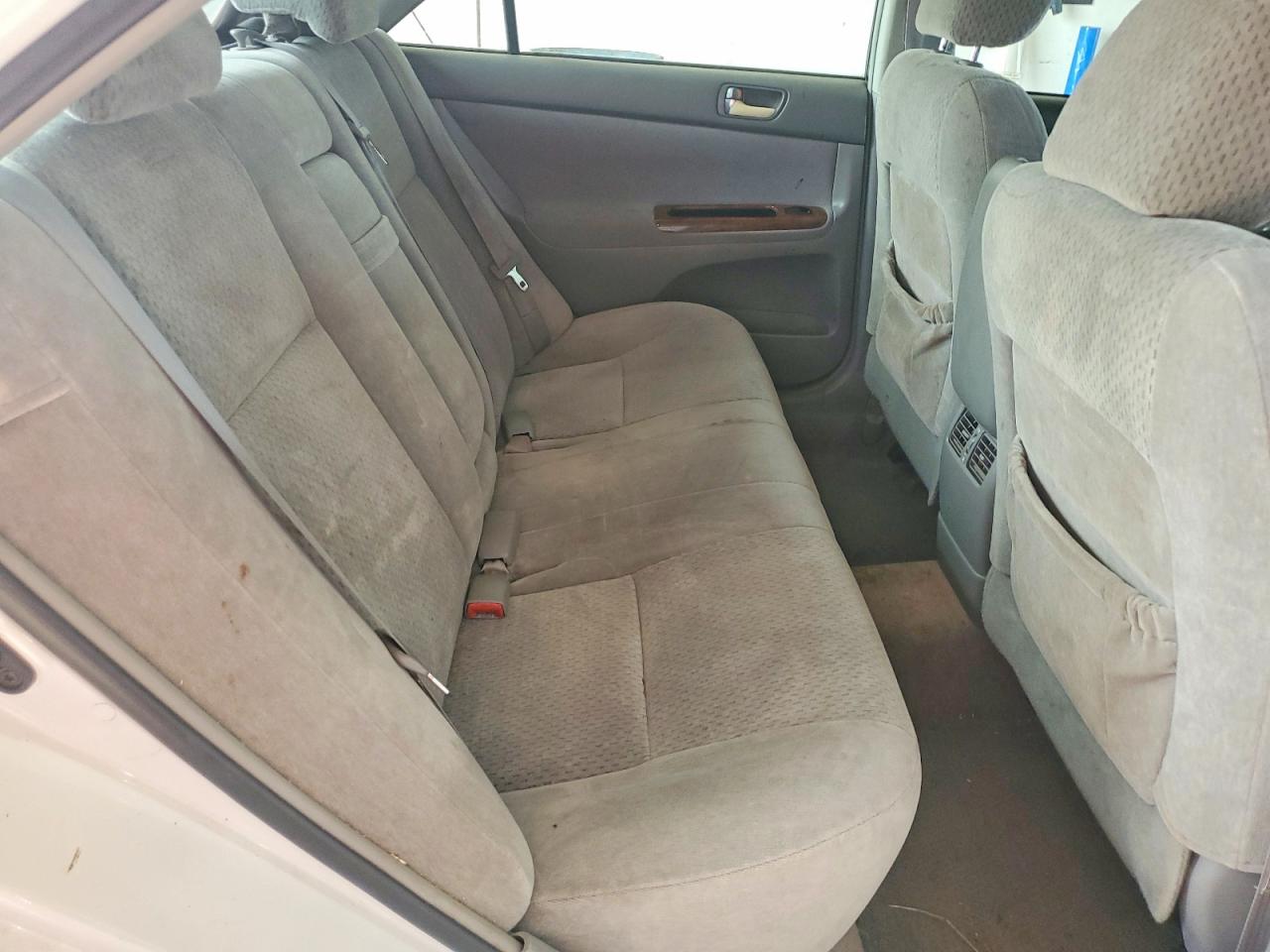 2004 Toyota Camry Xle Белый vin: 4T1BE30K84U330346