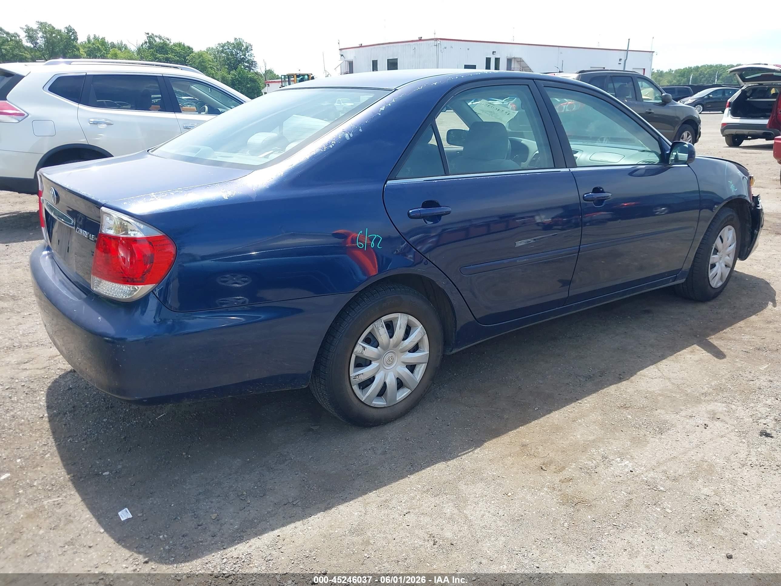 2005 Toyota Camry Le Blue vin: 4T1BE30K85U035006