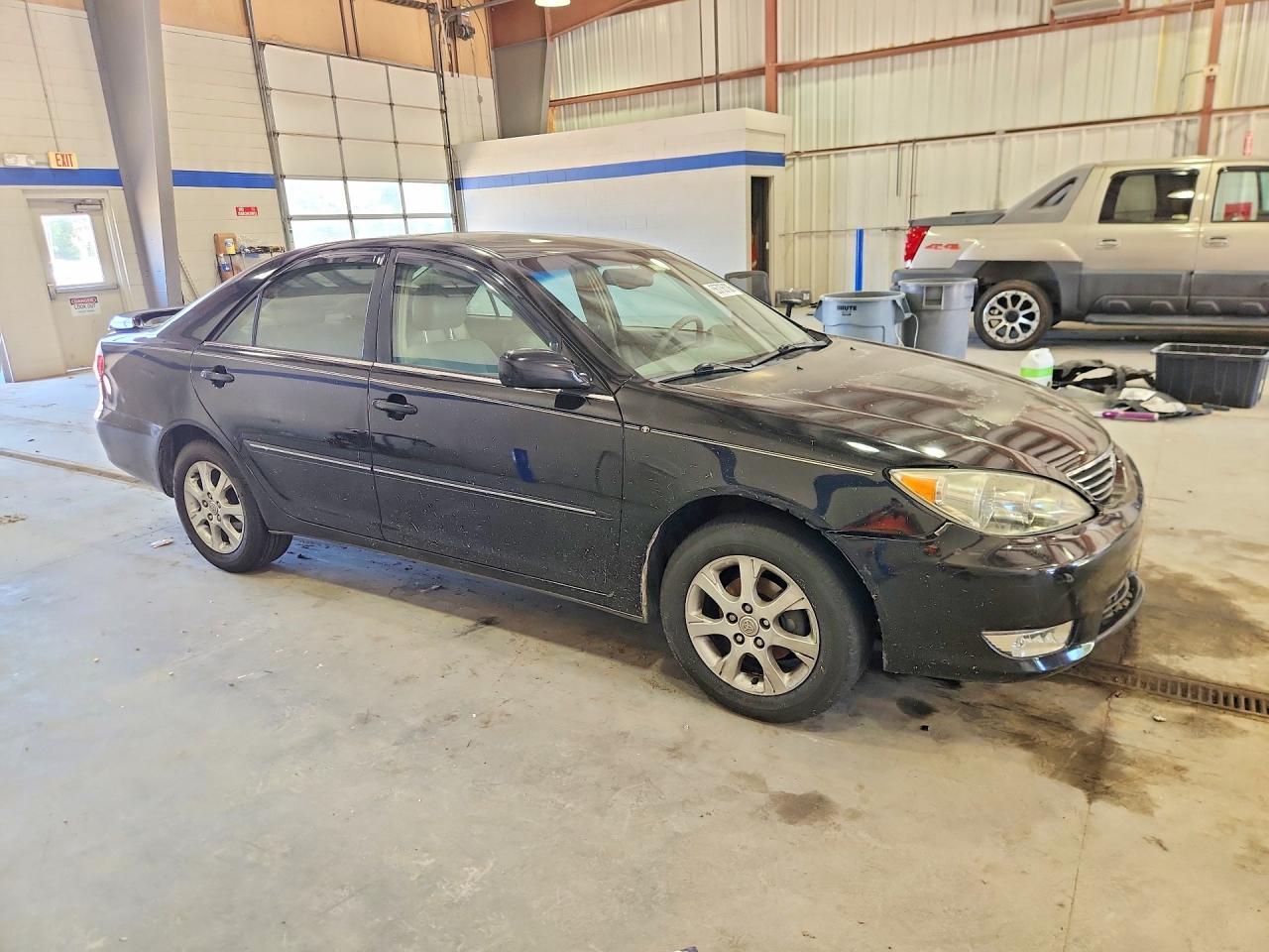 2005 Toyota Camry Xle Black vin: 4T1BE30K85U039461