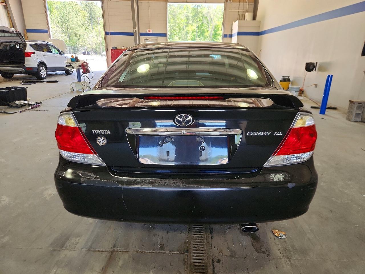 2005 Toyota Camry Xle Black vin: 4T1BE30K85U039461