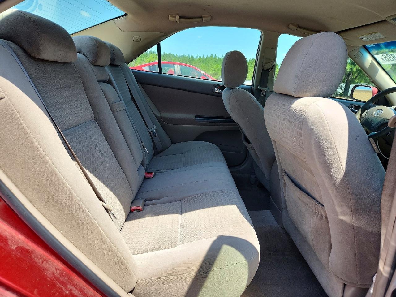2005 Toyota Camry Le Burgundy vin: 4T1BE30K85U044398