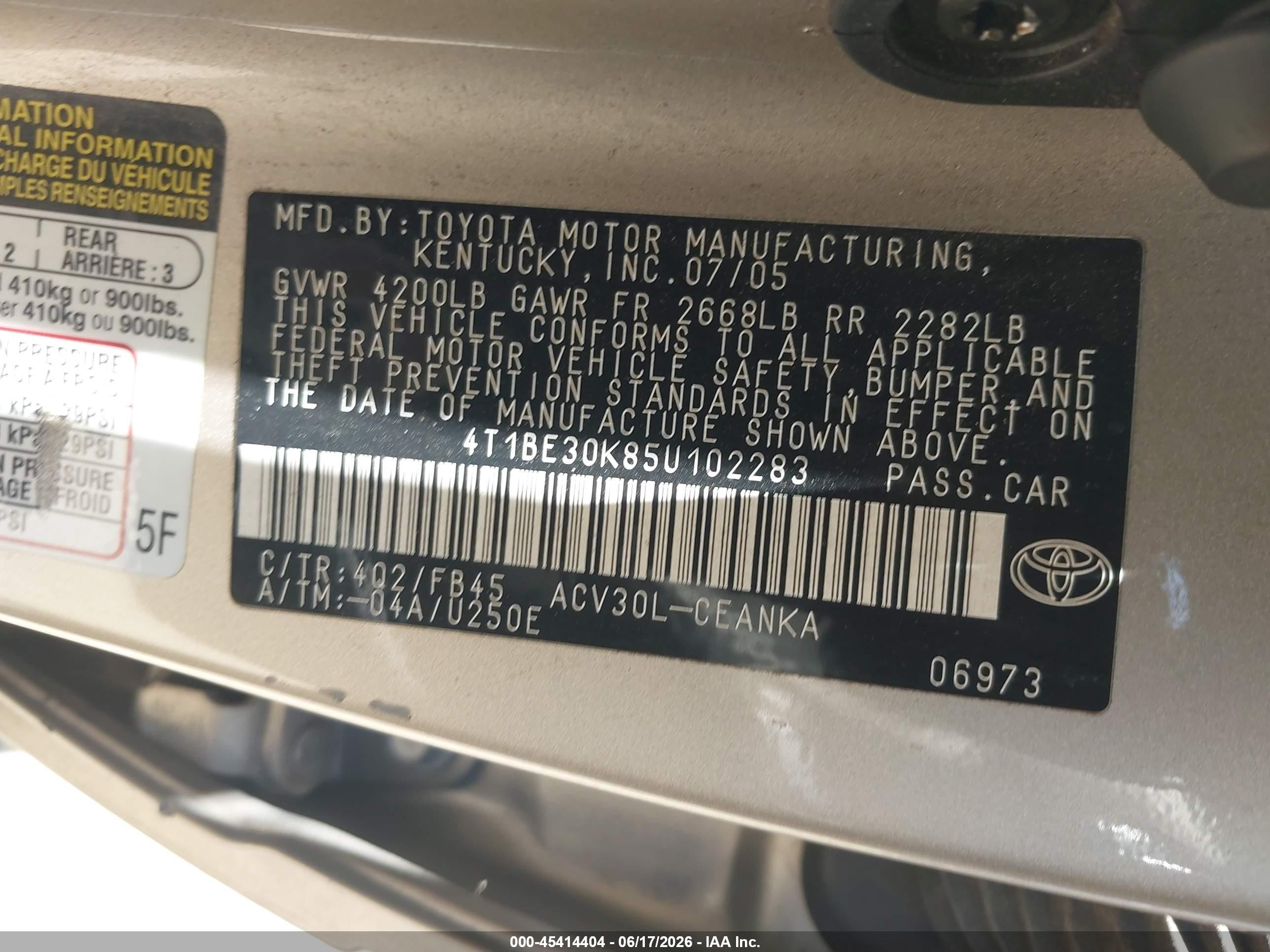 2005 Toyota Camry Le Champagne vin: 4T1BE30K85U102283