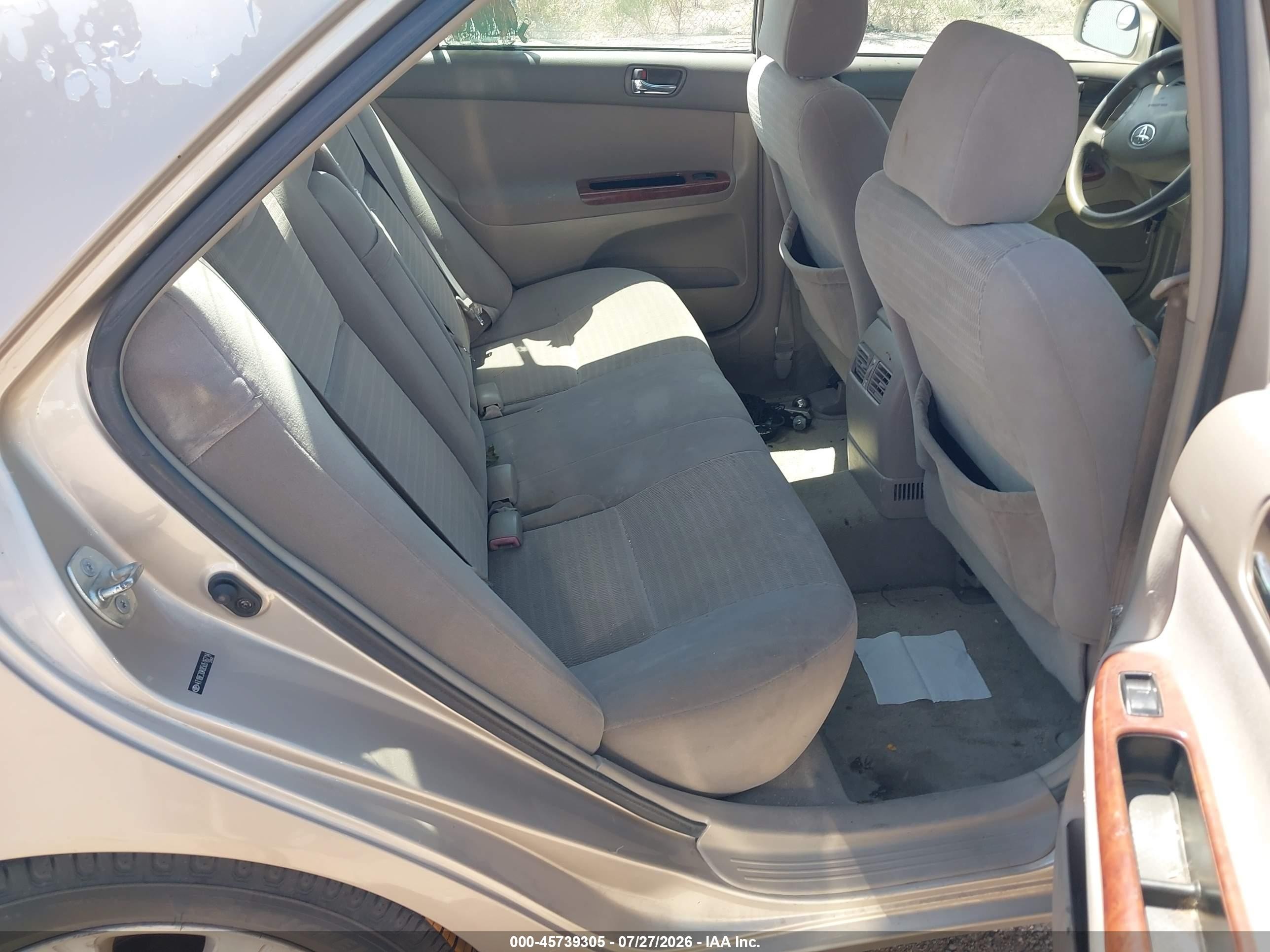 2005 Toyota Camry Xle Champagne vin: 4T1BE30K85U516714