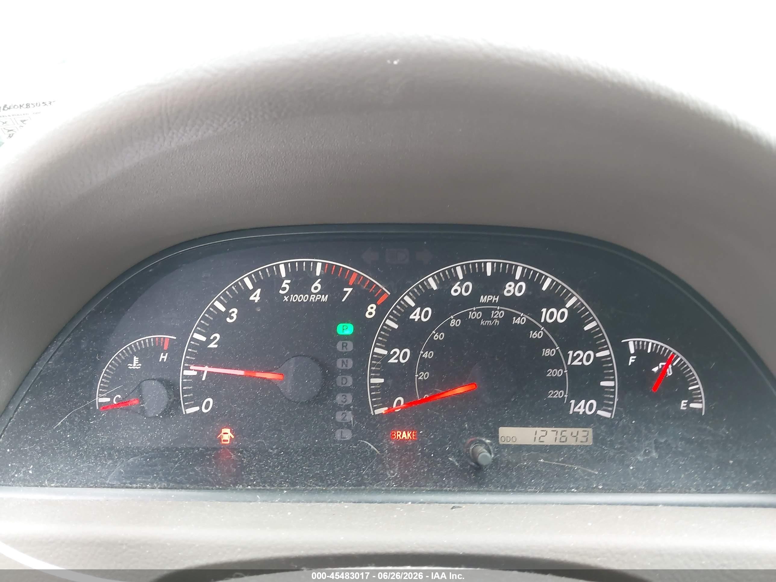 2005 Toyota Camry Le White vin: 4T1BE30K85U537207