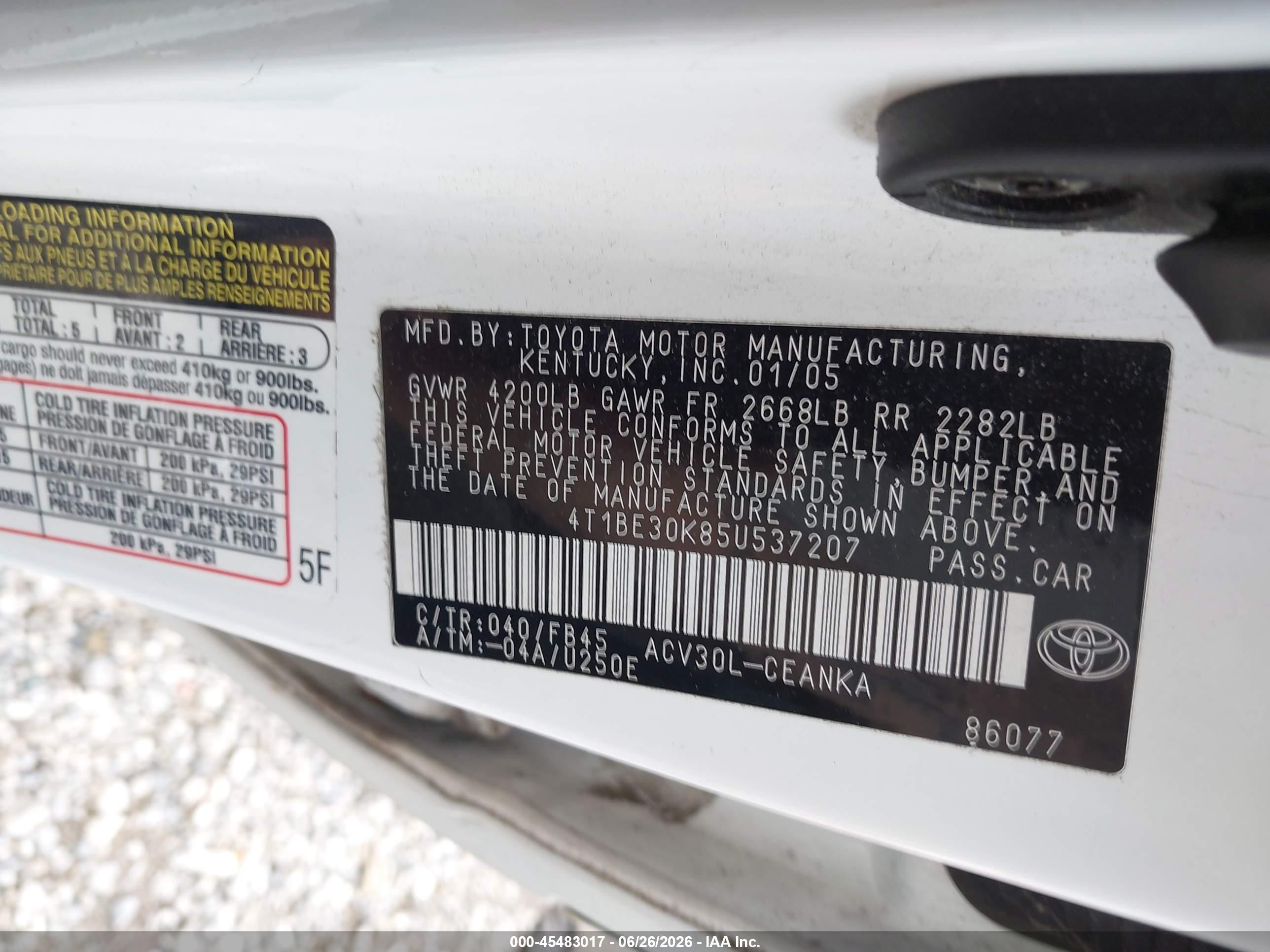 2005 Toyota Camry Le White vin: 4T1BE30K85U537207