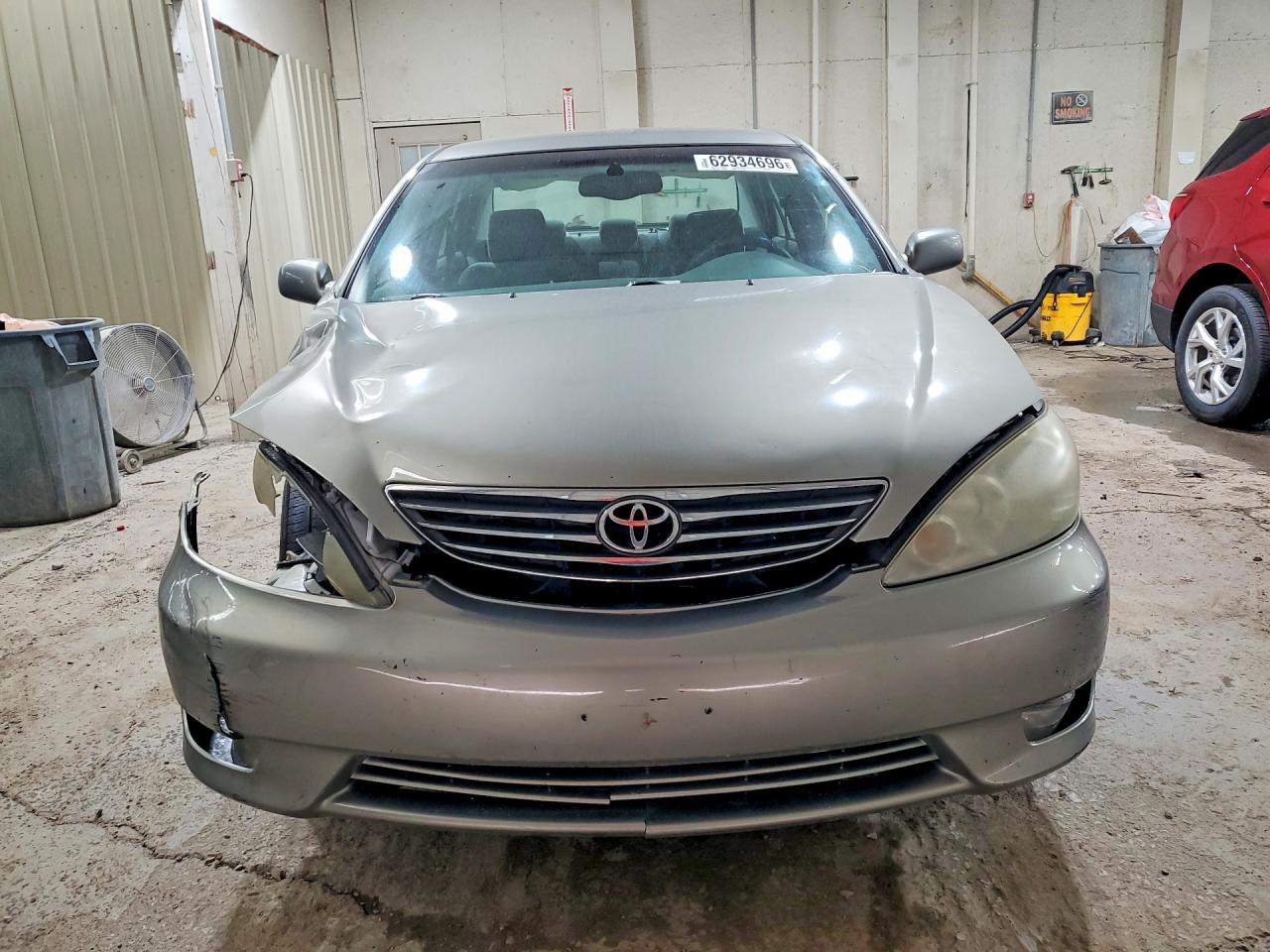 2005 Toyota Camry Xle Silver vin: 4T1BE30K85U556274