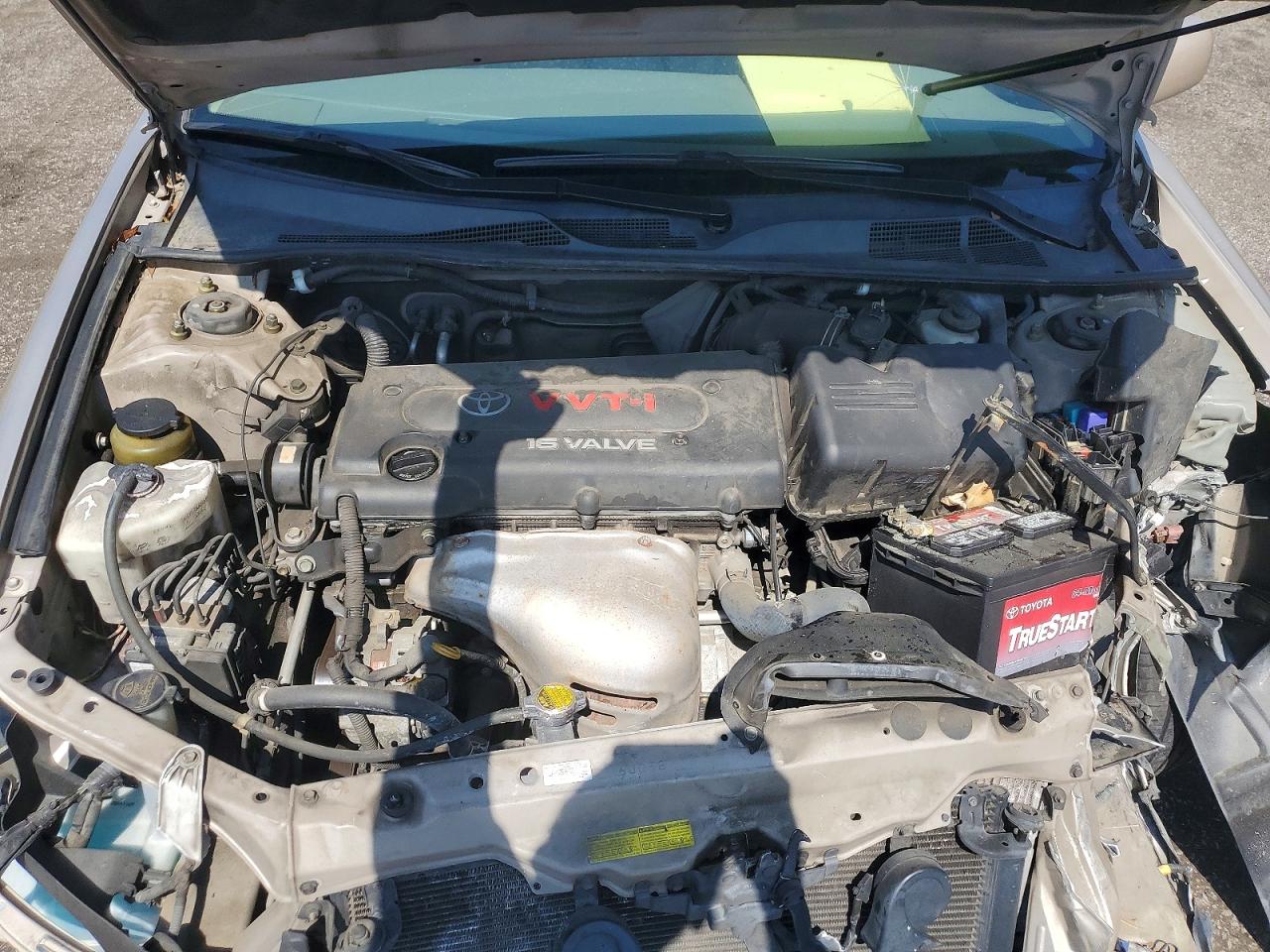 2005 Toyota Camry Le Tan vin: 4T1BE30K85U591736