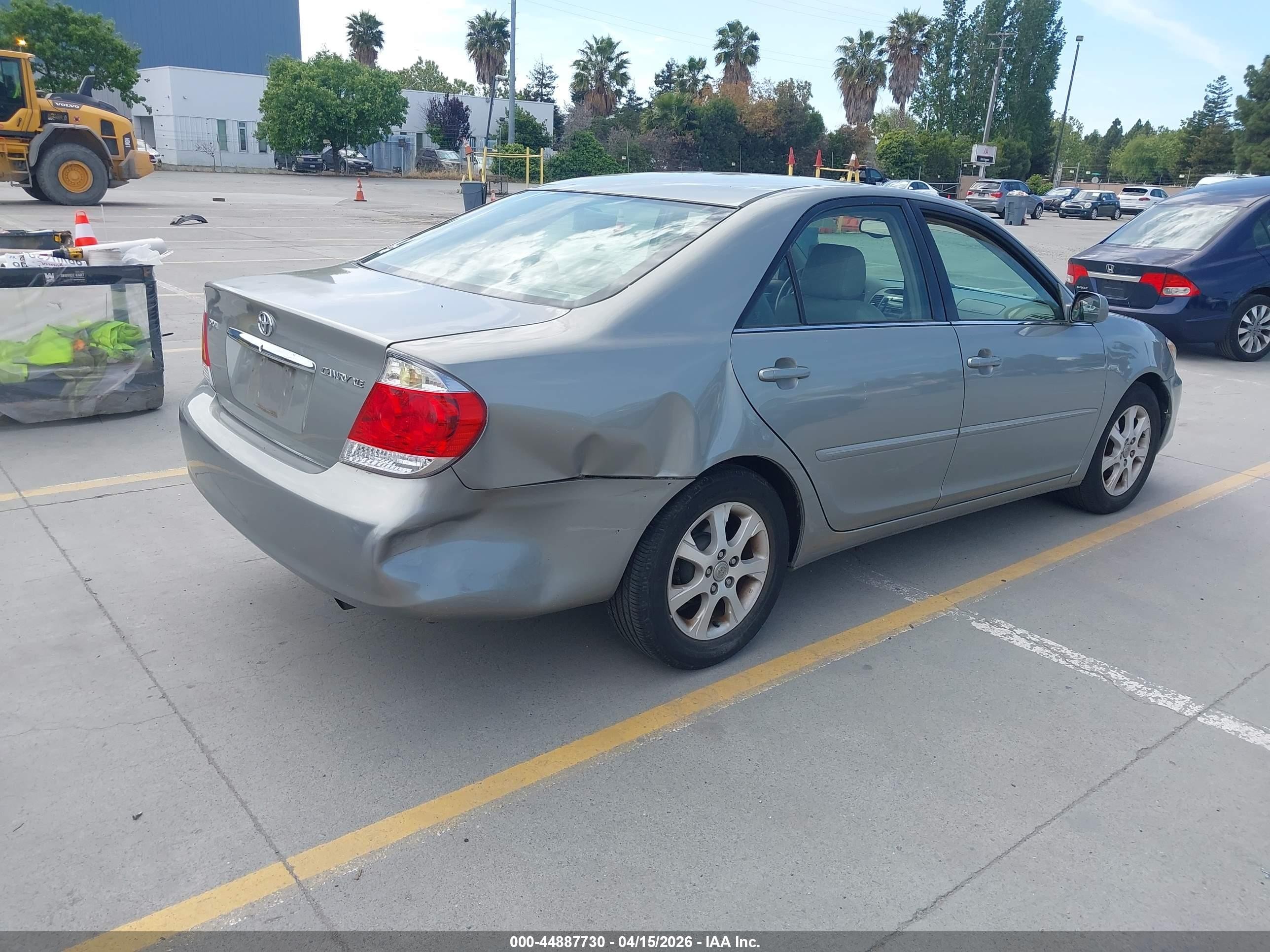 2005 Toyota Camry Xle Silver vin: 4T1BE30K85U627635