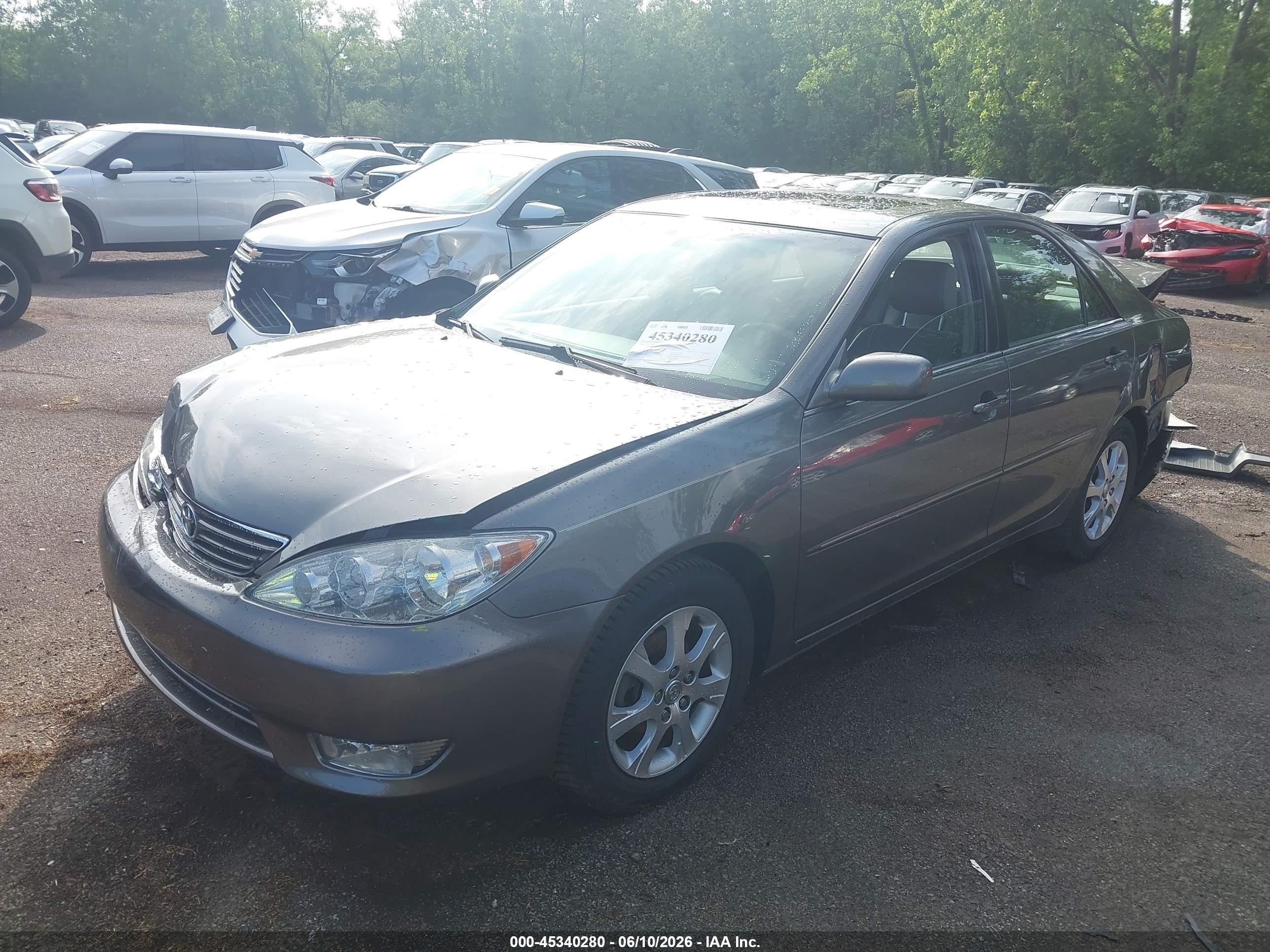 2005 Toyota Camry Xle Gray vin: 4T1BE30K85U944864