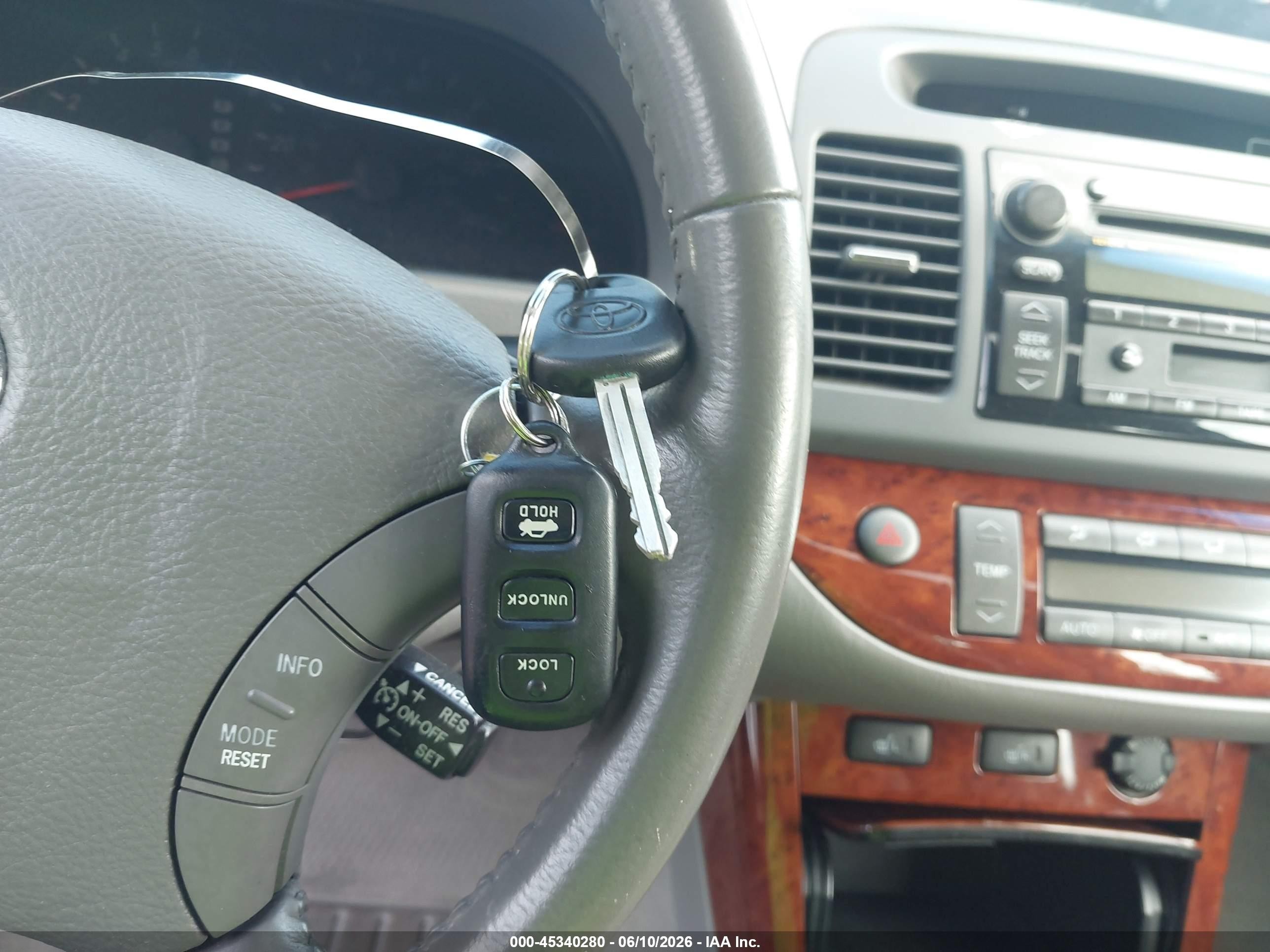 2005 Toyota Camry Xle Gray vin: 4T1BE30K85U944864