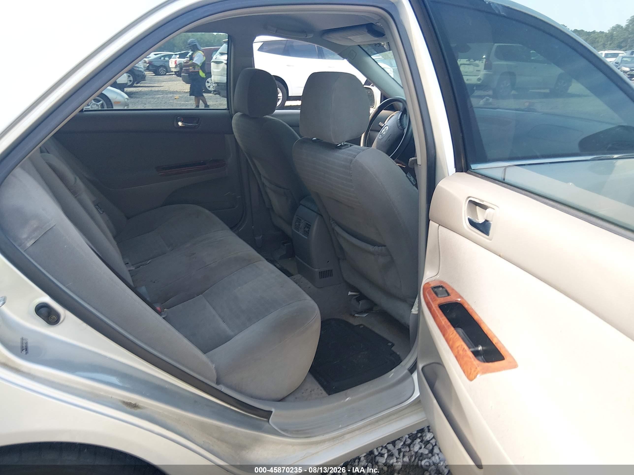 2005 Toyota Camry Xle Серебряный vin: 4T1BE30K85U958621