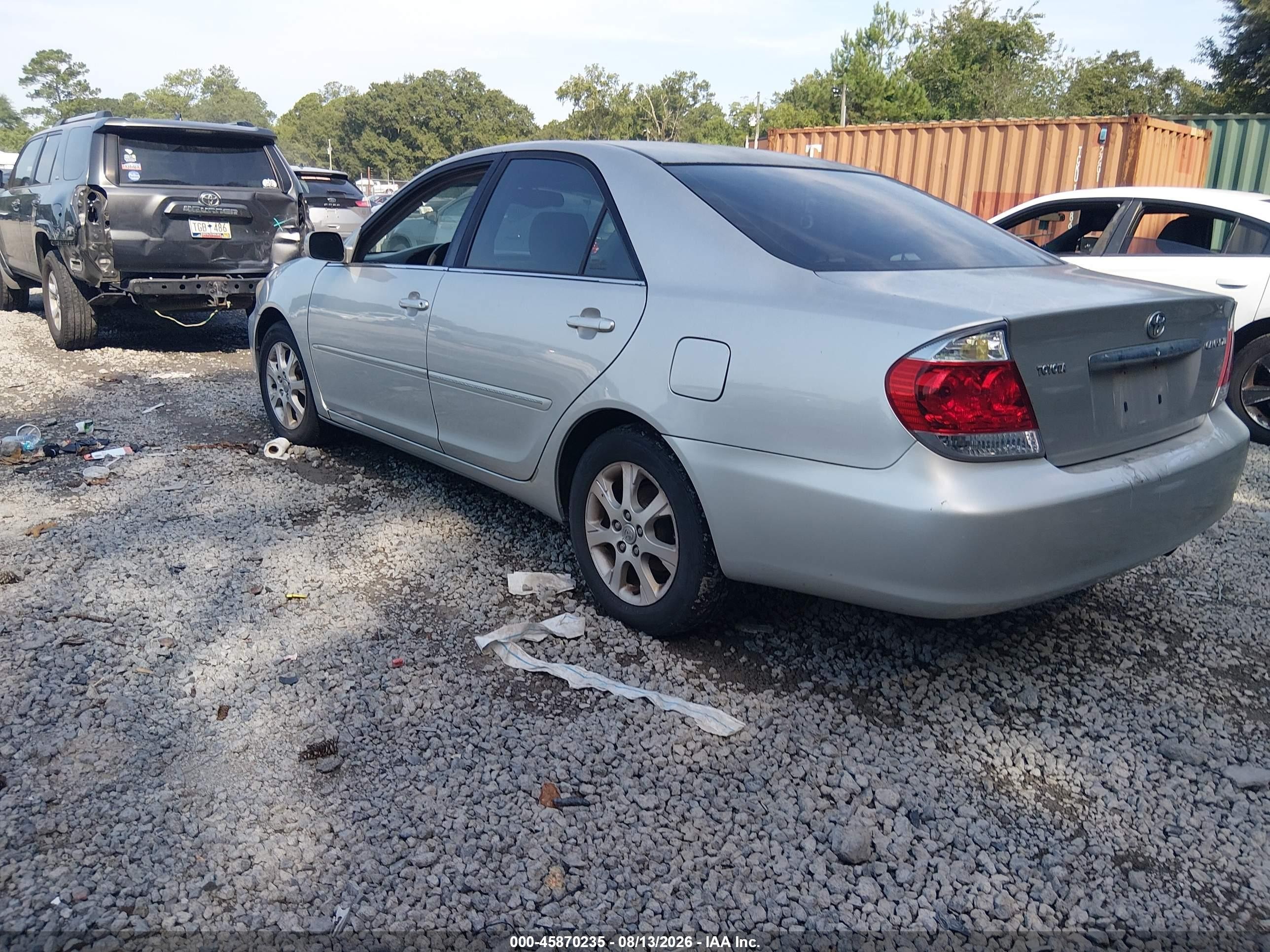 2005 Toyota Camry Xle Серебряный vin: 4T1BE30K85U958621