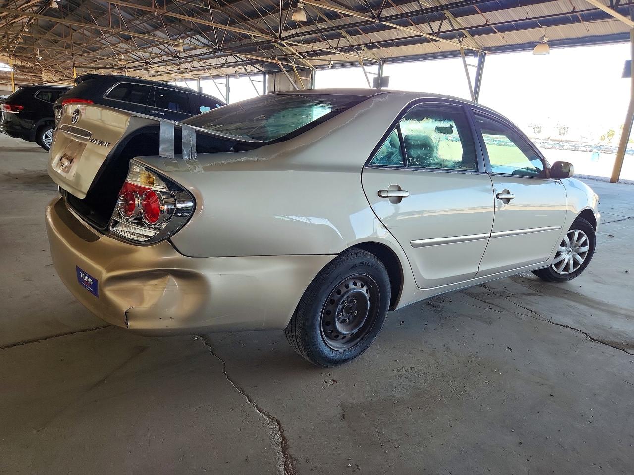 2005 Toyota Camry Le Tan vin: 4T1BE30K85U962751