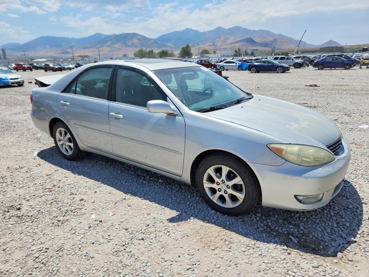 2006 Toyota Camry Xle Серебряный vin: 4T1BE30K86U133163