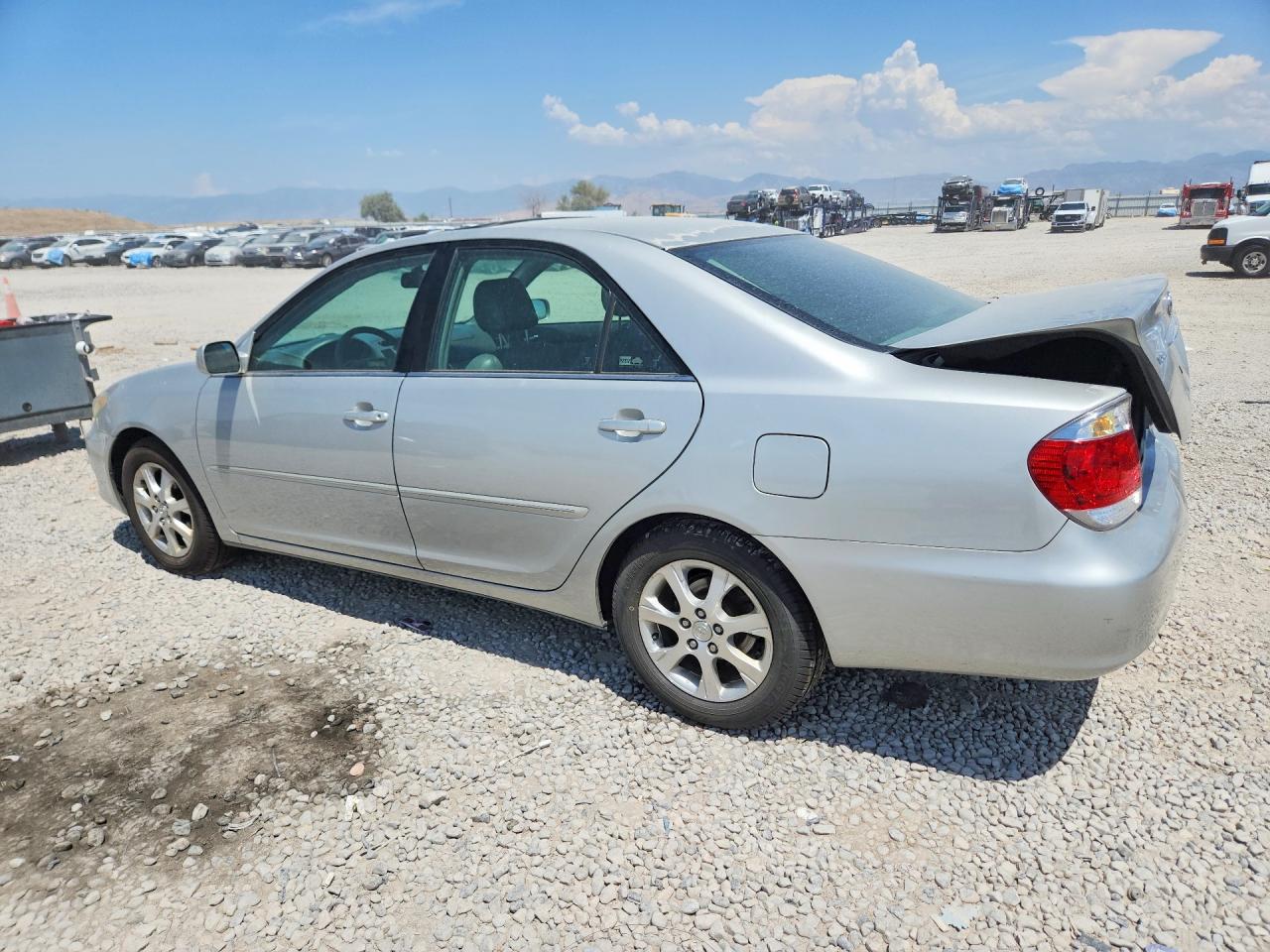 2006 Toyota Camry Xle Серебряный vin: 4T1BE30K86U133163