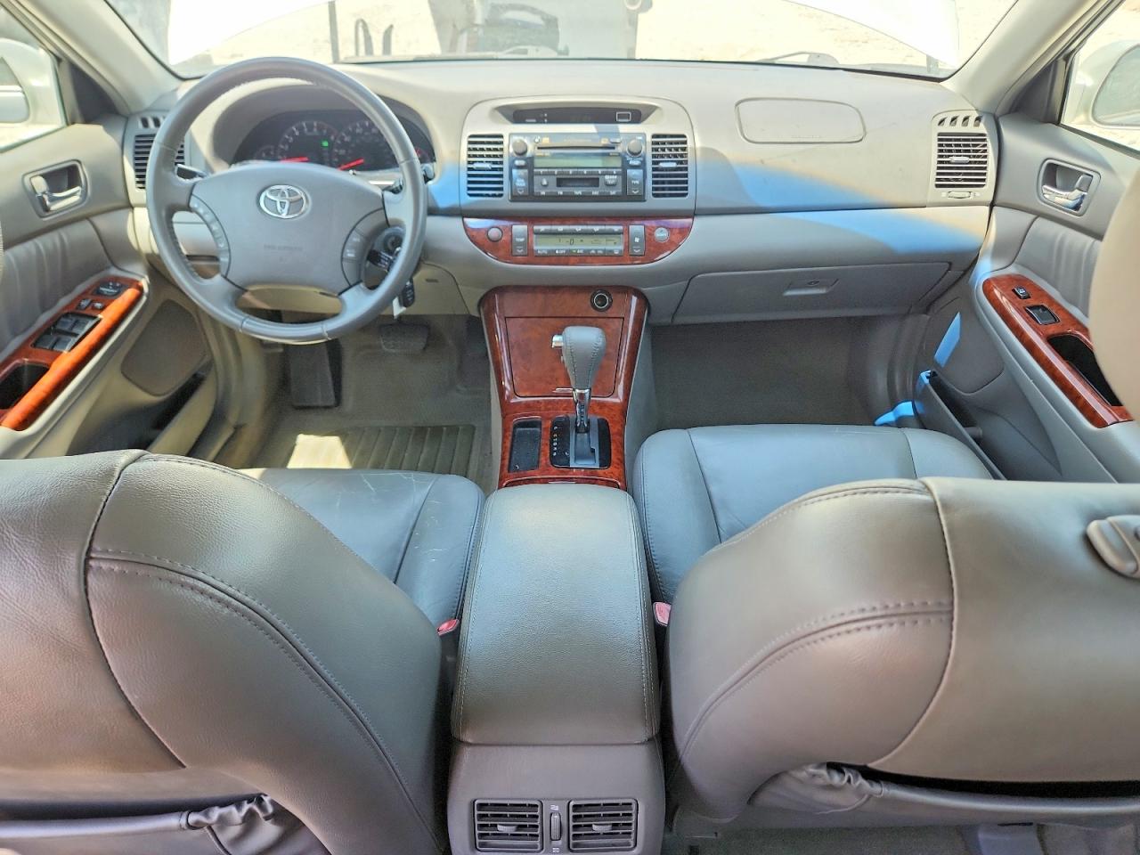 2006 Toyota Camry Xle Серебряный vin: 4T1BE30K86U133163