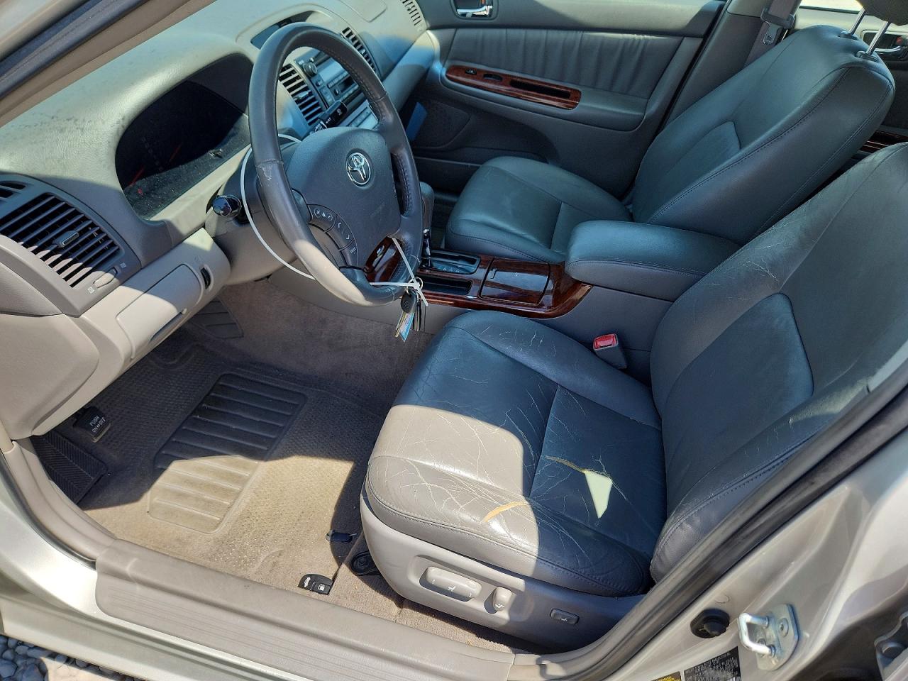 2006 Toyota Camry Xle Серебряный vin: 4T1BE30K86U133163