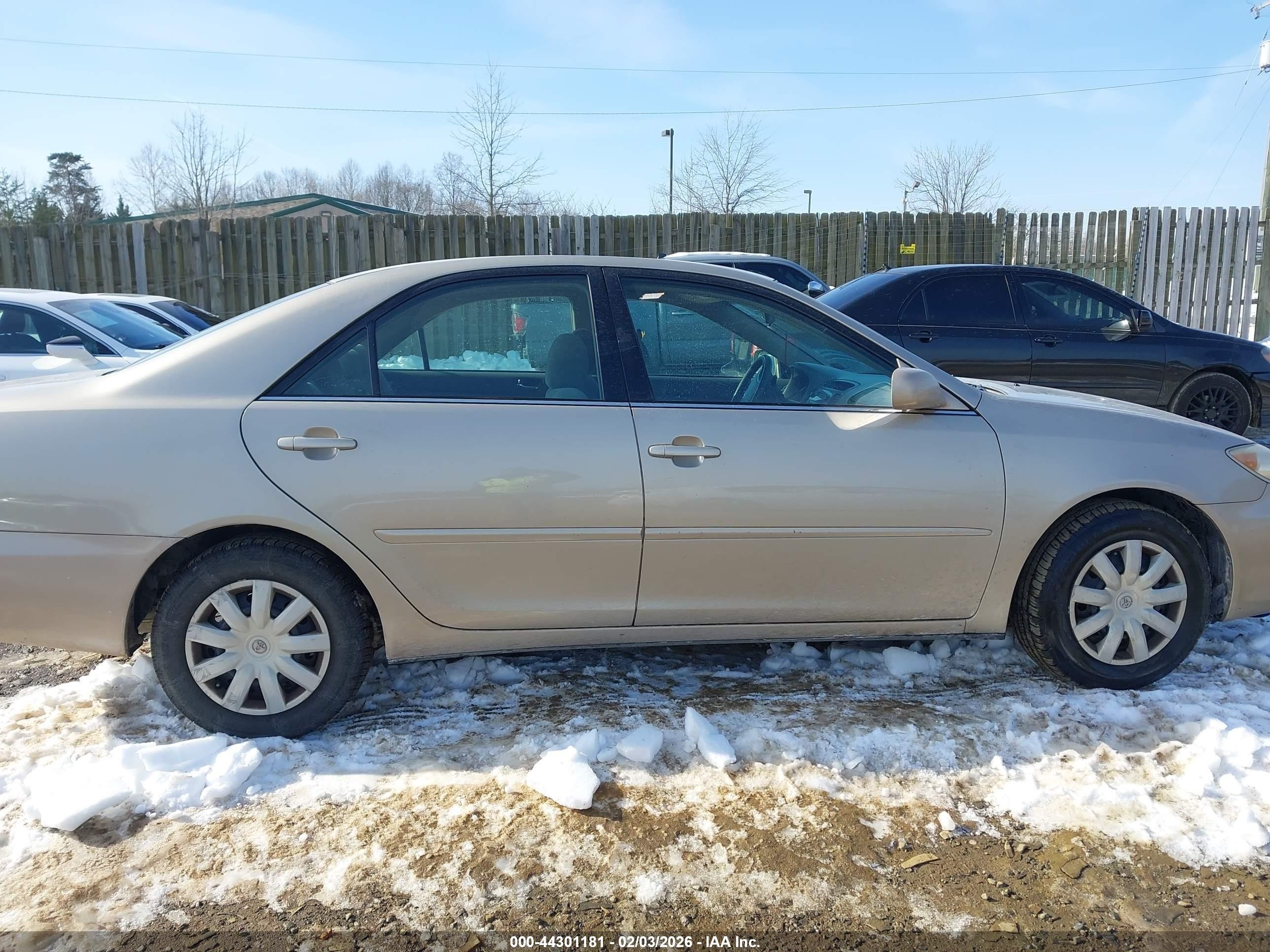 2006 Toyota Camry Le Beige vin: 4T1BE30K86U138198