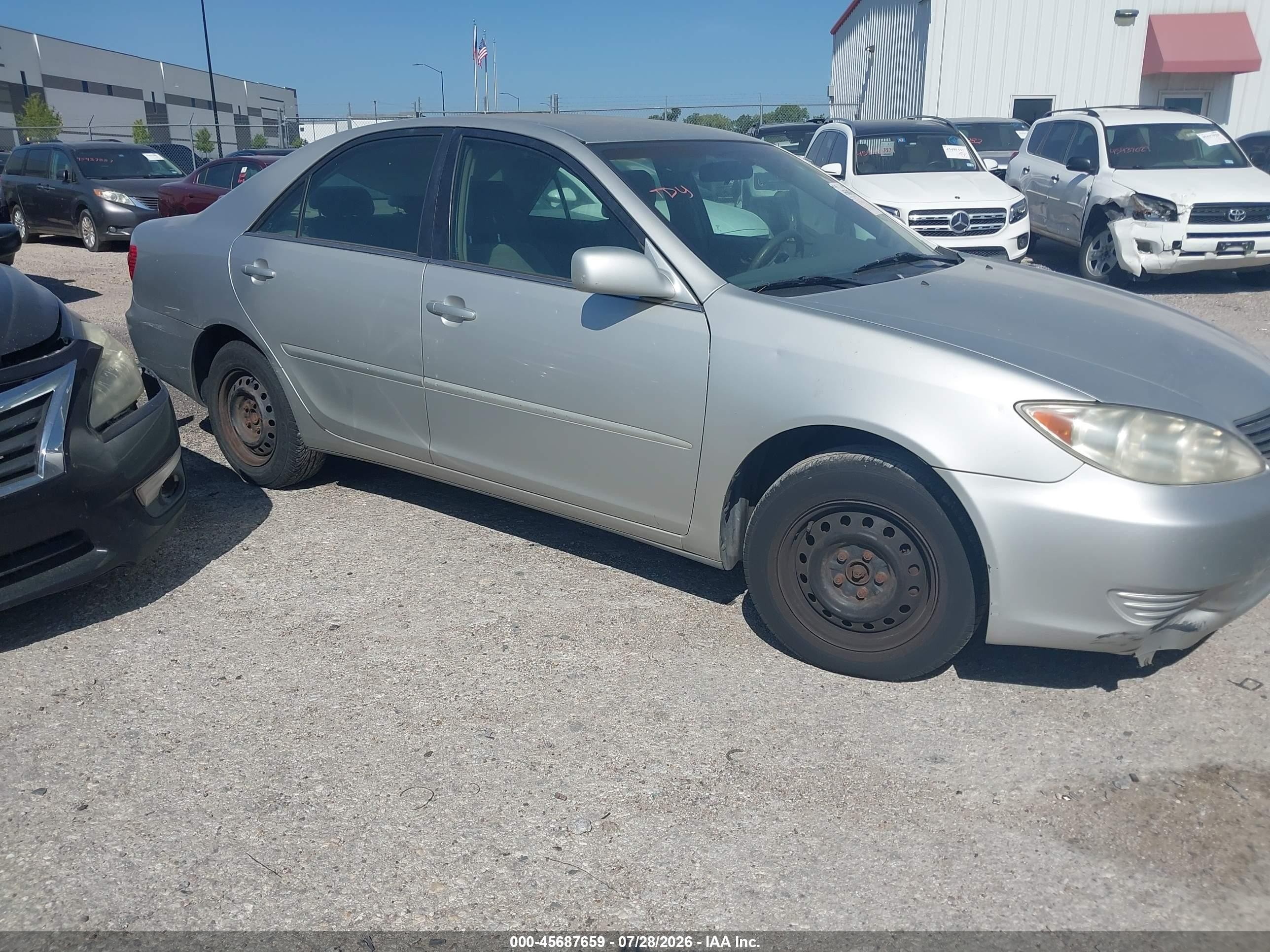 2006 Toyota Camry Le Beige vin: 4T1BE30K86U739921