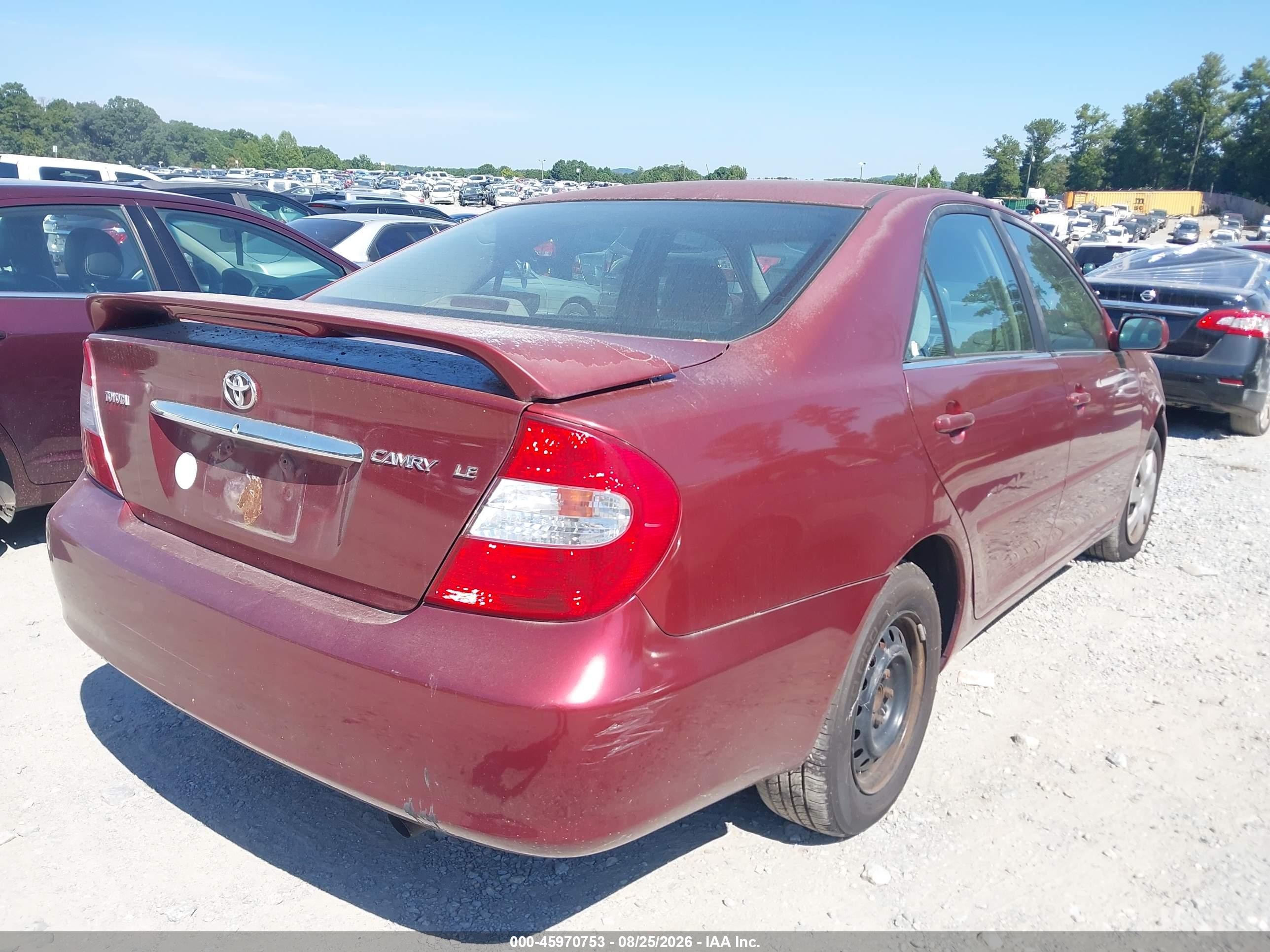 2003 Toyota Camry Le Red vin: 4T1BE30K93U160139
