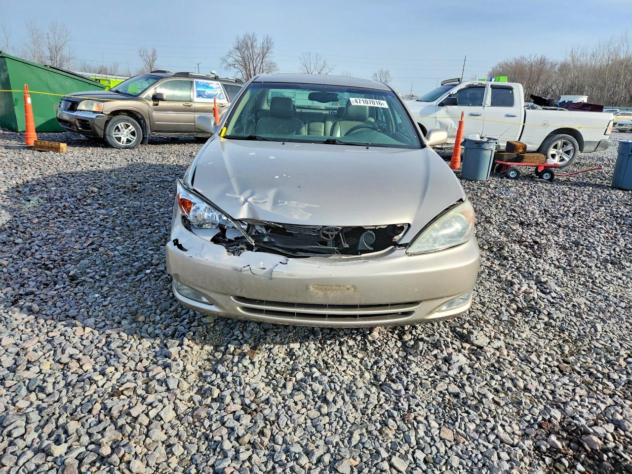 2003 Toyota Camry Xle Tan vin: 4T1BE30K93U209209
