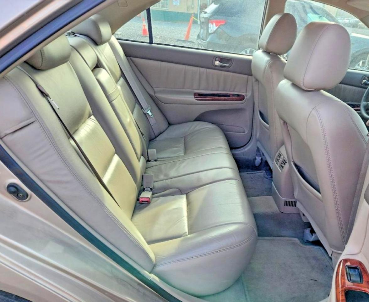 2003 Toyota Camry Xle Tan vin: 4T1BE30K93U209209