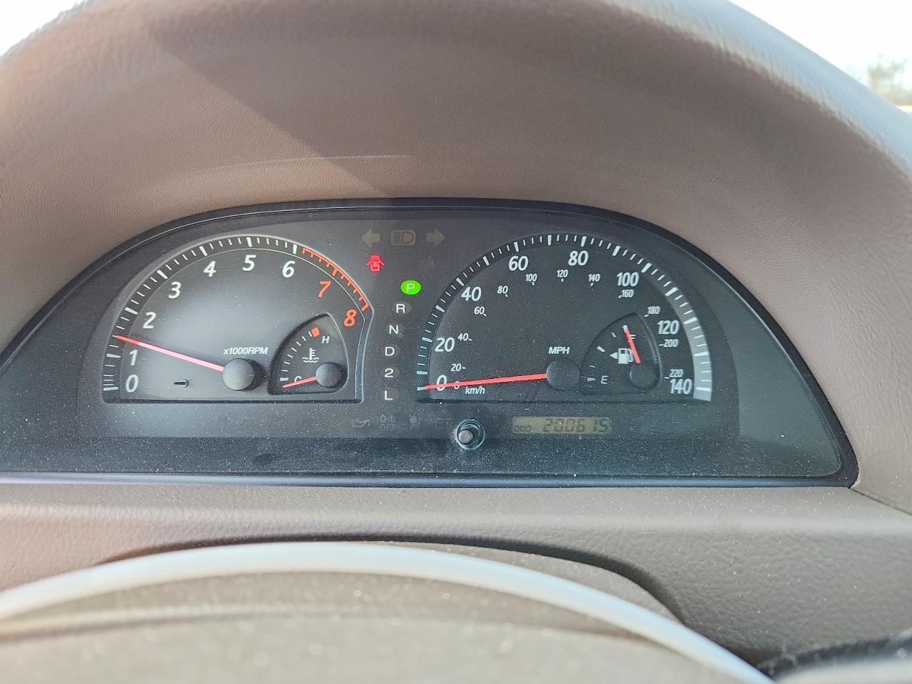 2003 Toyota Camry Xle Tan vin: 4T1BE30K93U209209