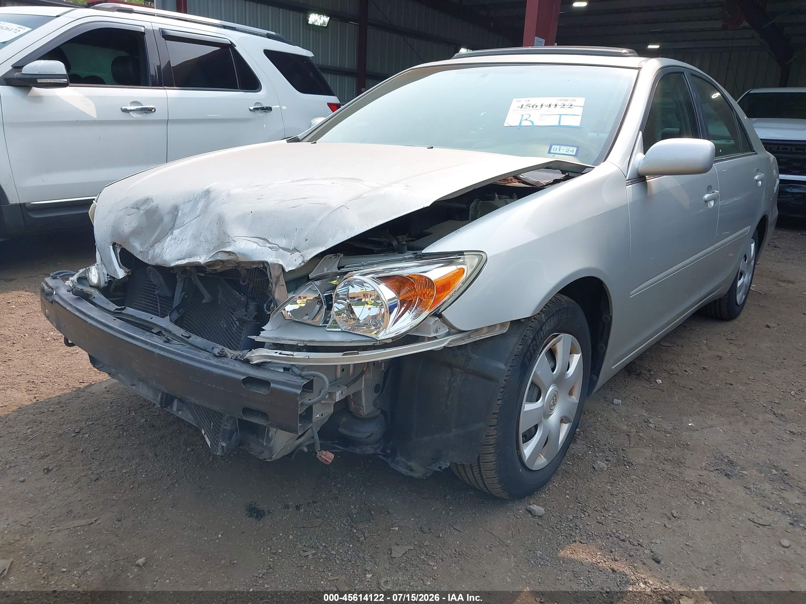 2003 Toyota Camry Le Silver vin: 4T1BE30K93U643839