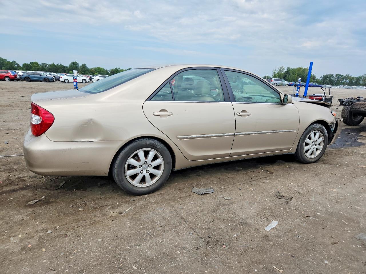 2003 Toyota Camry Xle Beige vin: 4T1BE30K93U664724