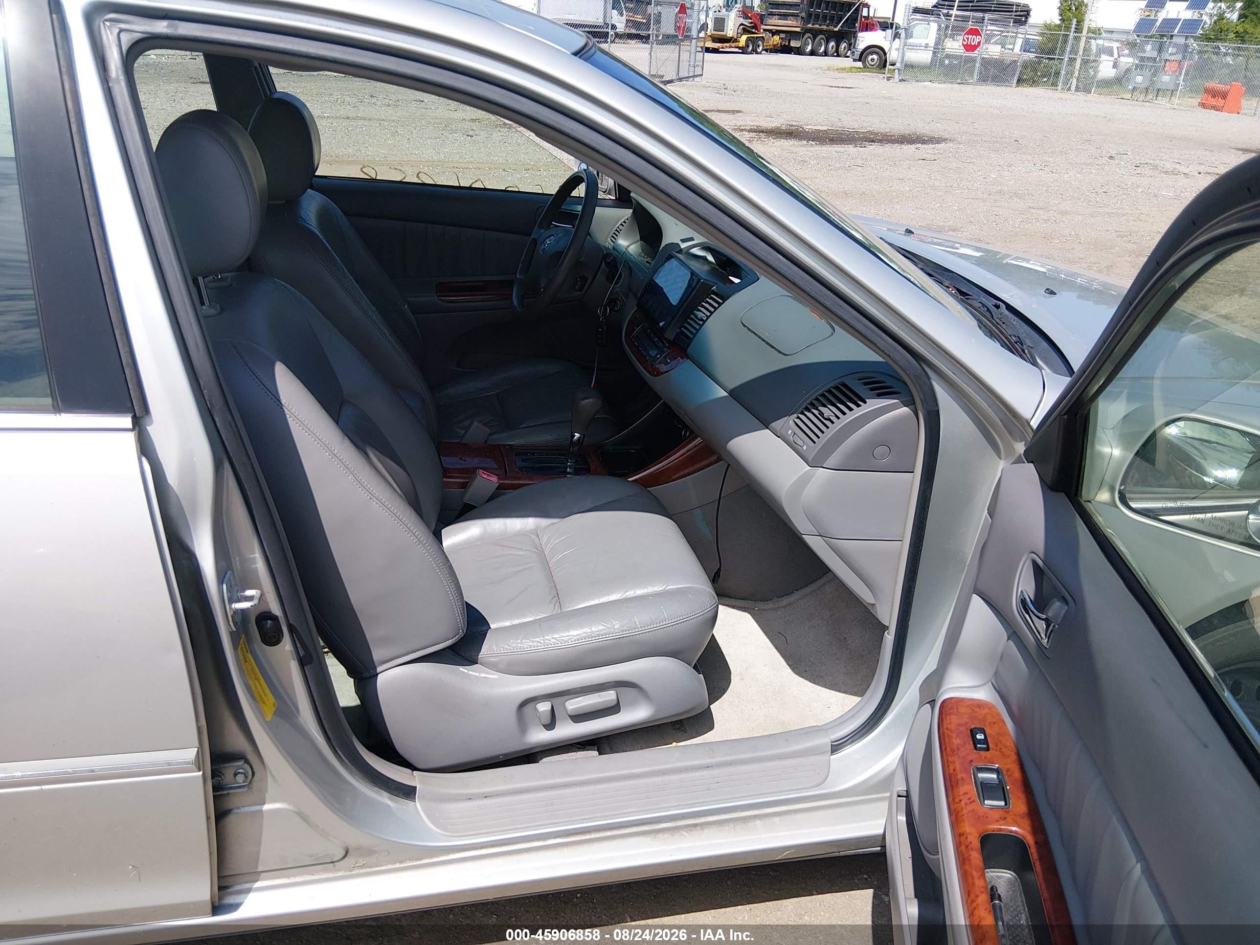 2003 Toyota Camry Xle Silver vin: 4T1BE30K93U696167
