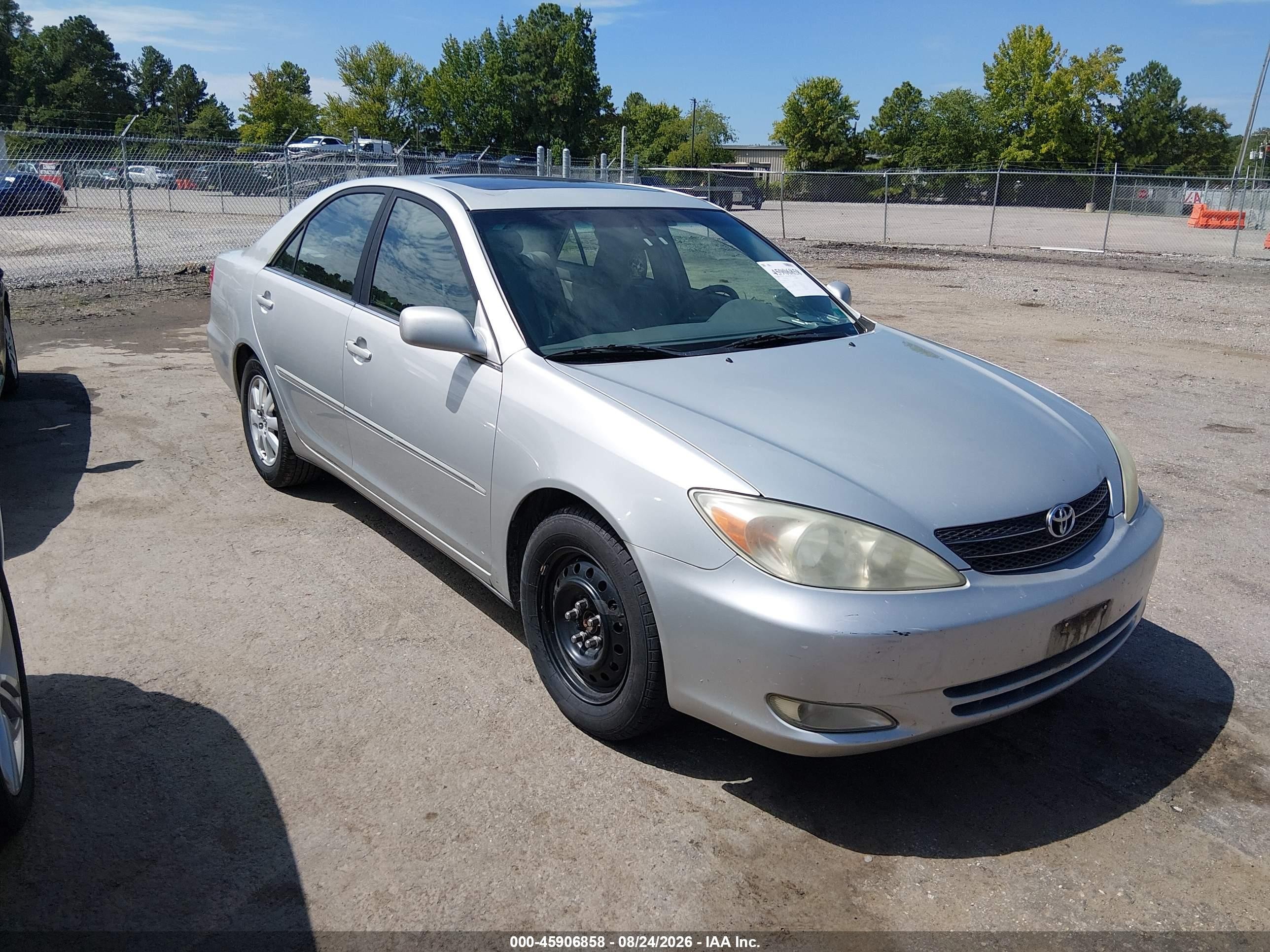 2003 Toyota Camry Xle Silver vin: 4T1BE30K93U696167