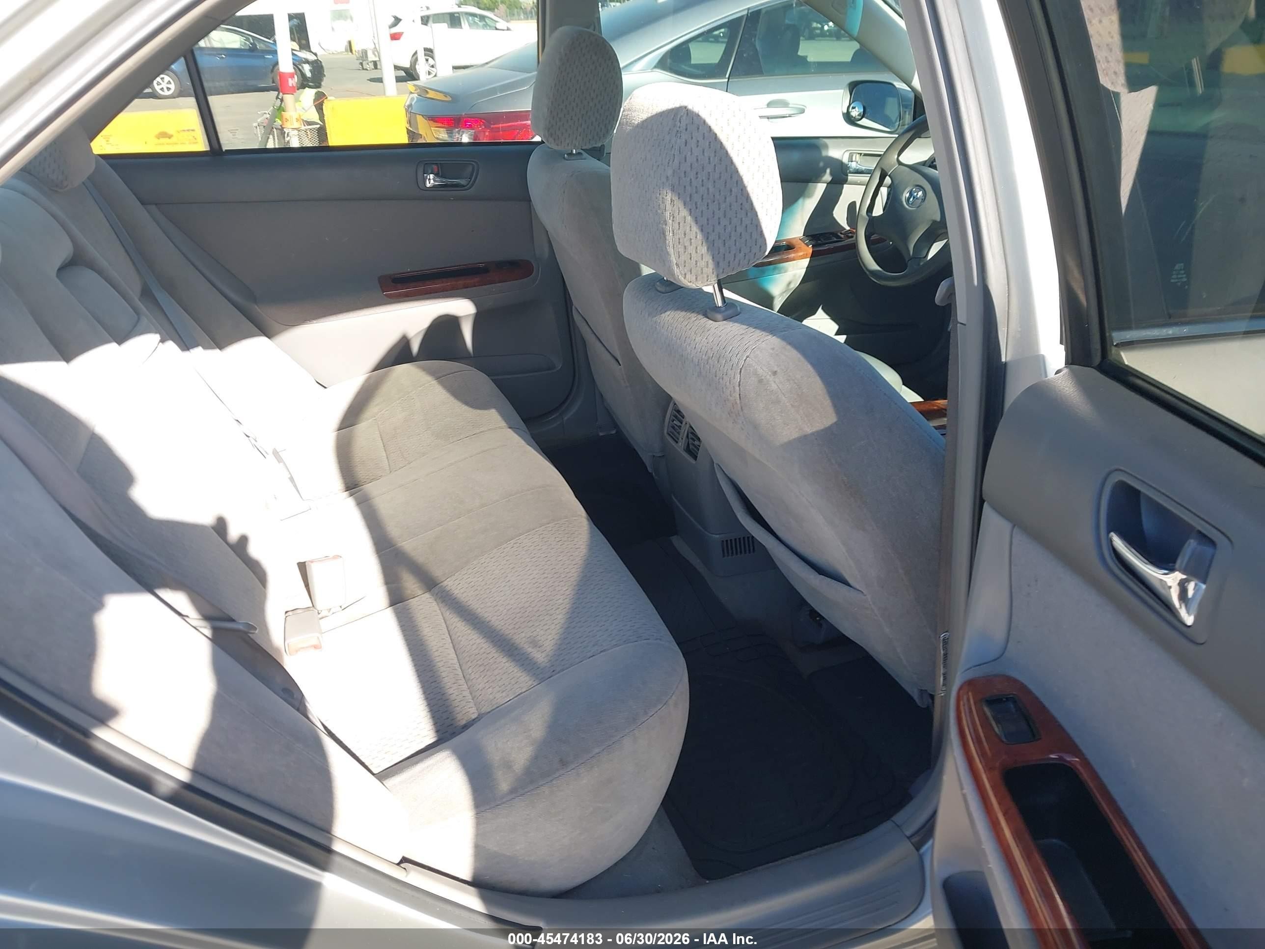 2003 Toyota Camry Xle Silver vin: 4T1BE30K93U744637