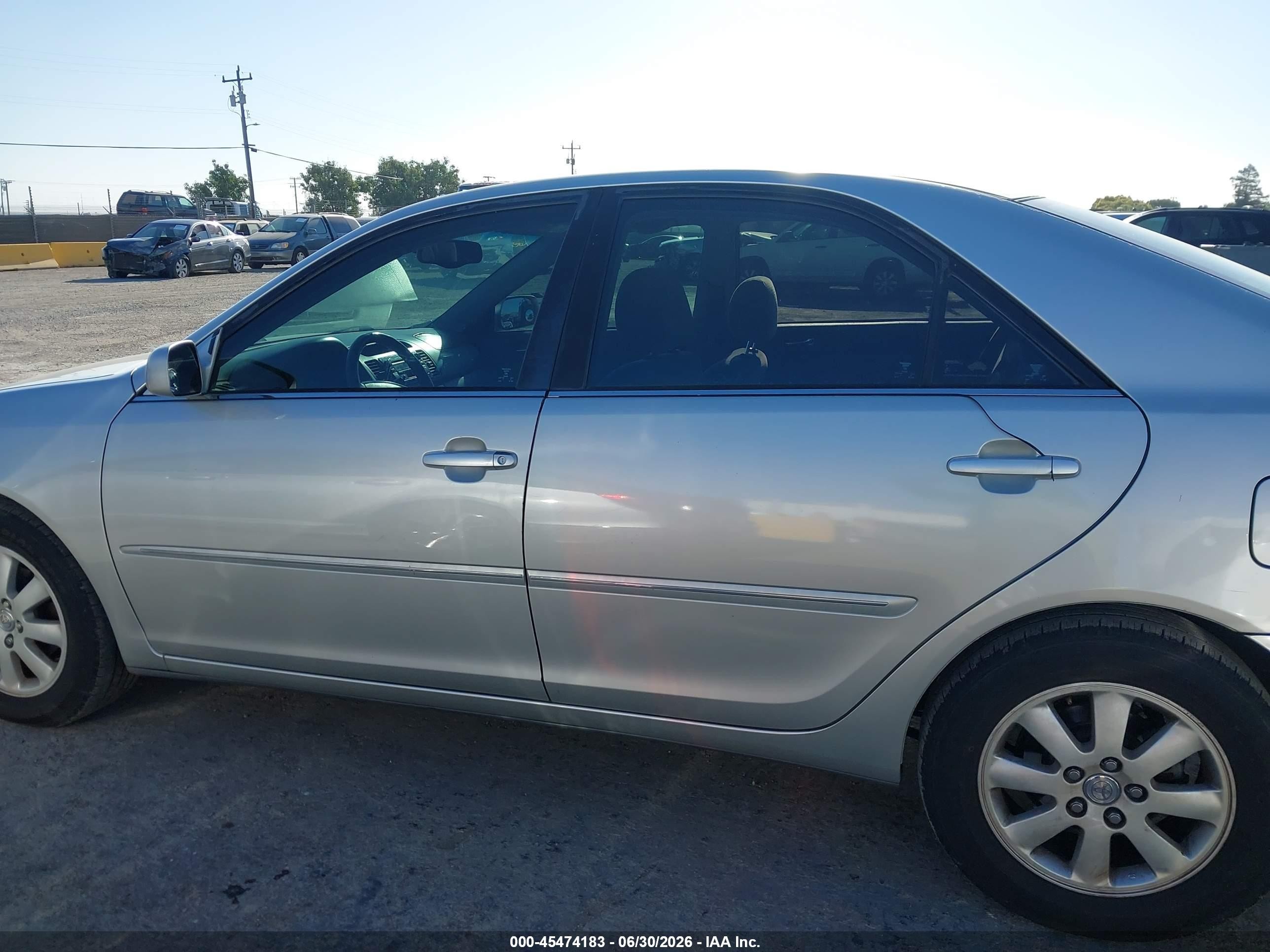 2003 Toyota Camry Xle Silver vin: 4T1BE30K93U744637