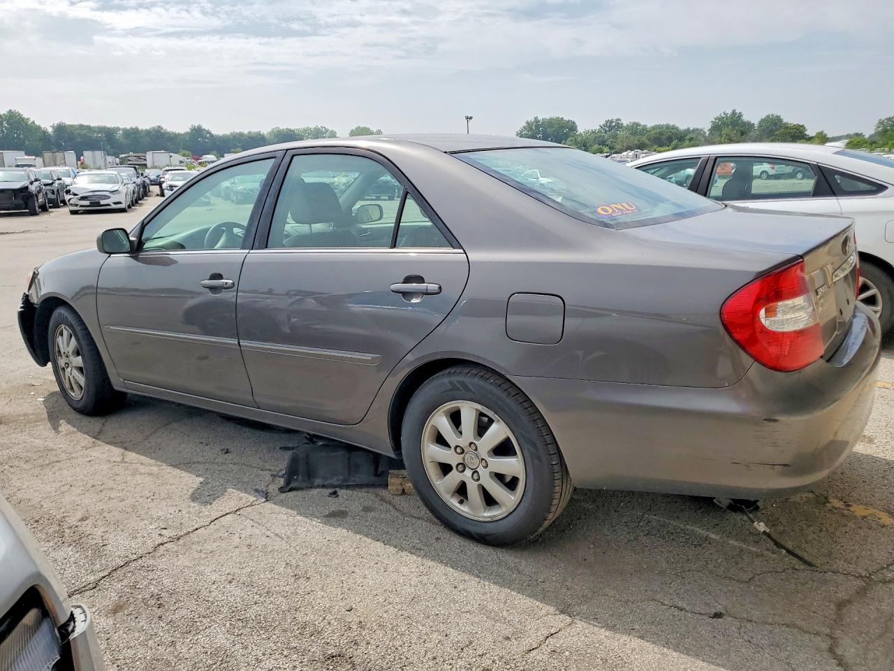 2004 Toyota Camry Xle Gray vin: 4T1BE30K94U868778