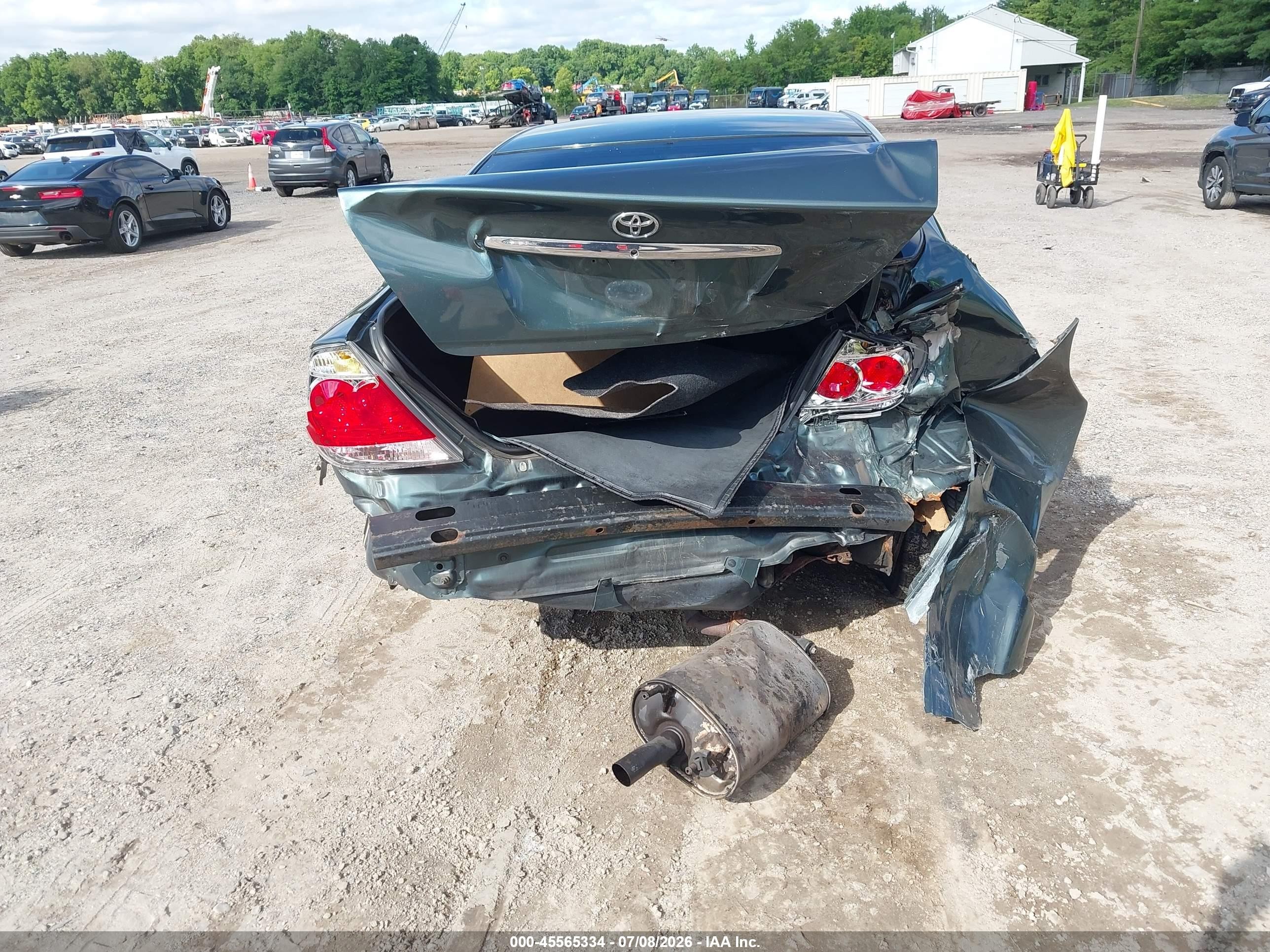 2005 Toyota Camry Xle Зеленый vin: 4T1BE30K95U027352