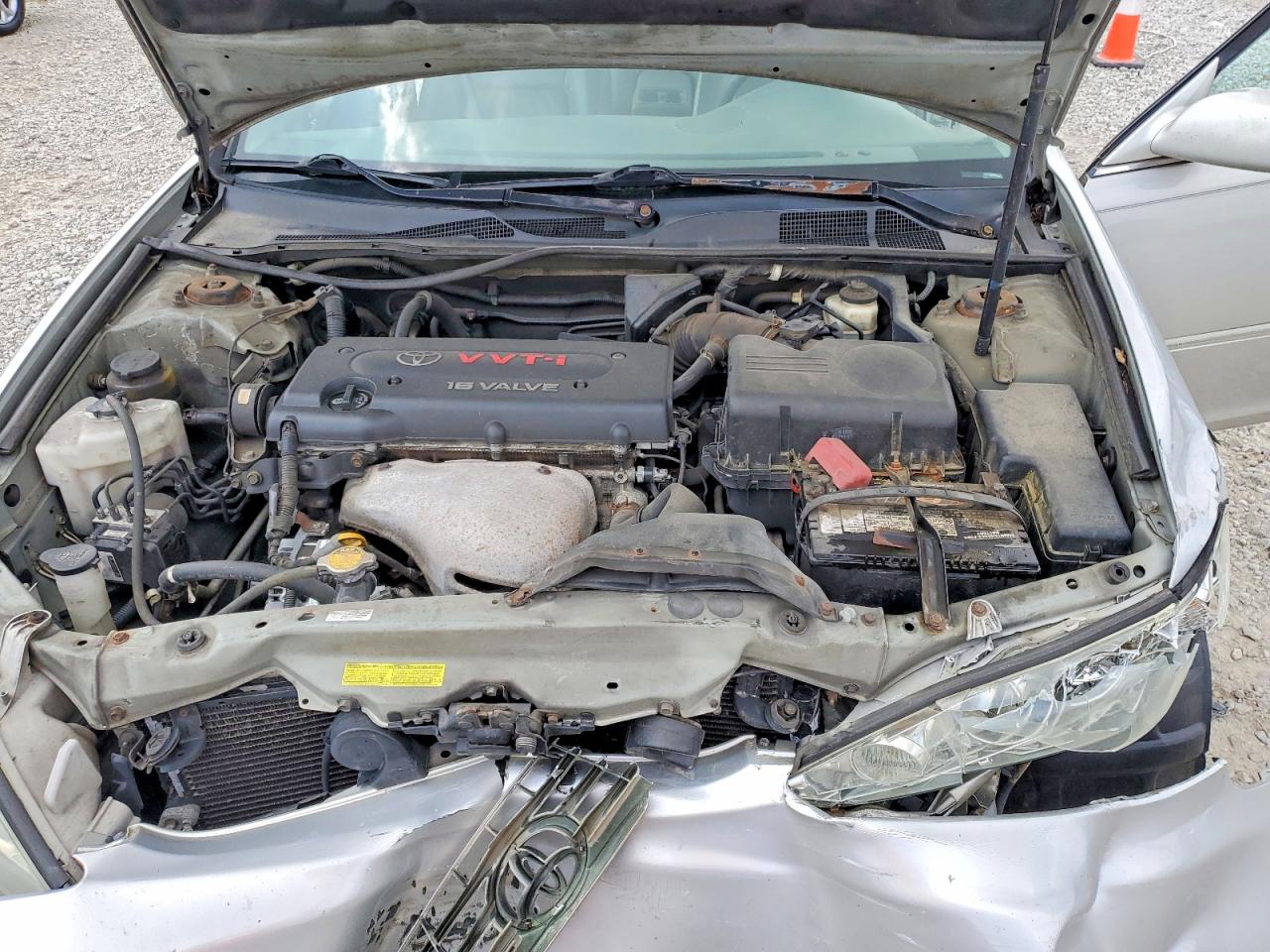 2005 Toyota Camry Silver vin: 4T1BE30K95U428528
